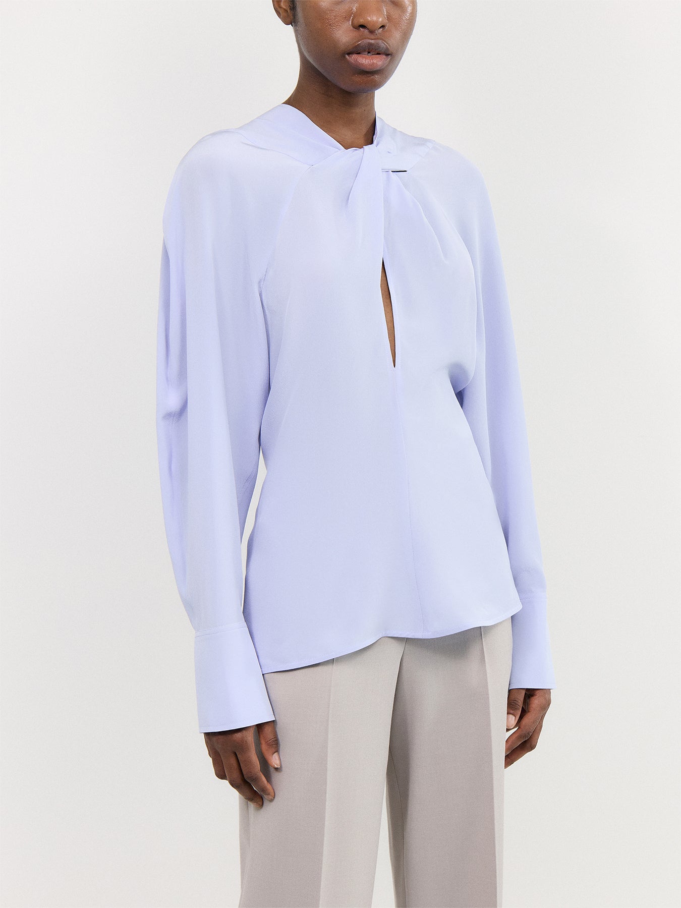 TWIST DETAIL TOP