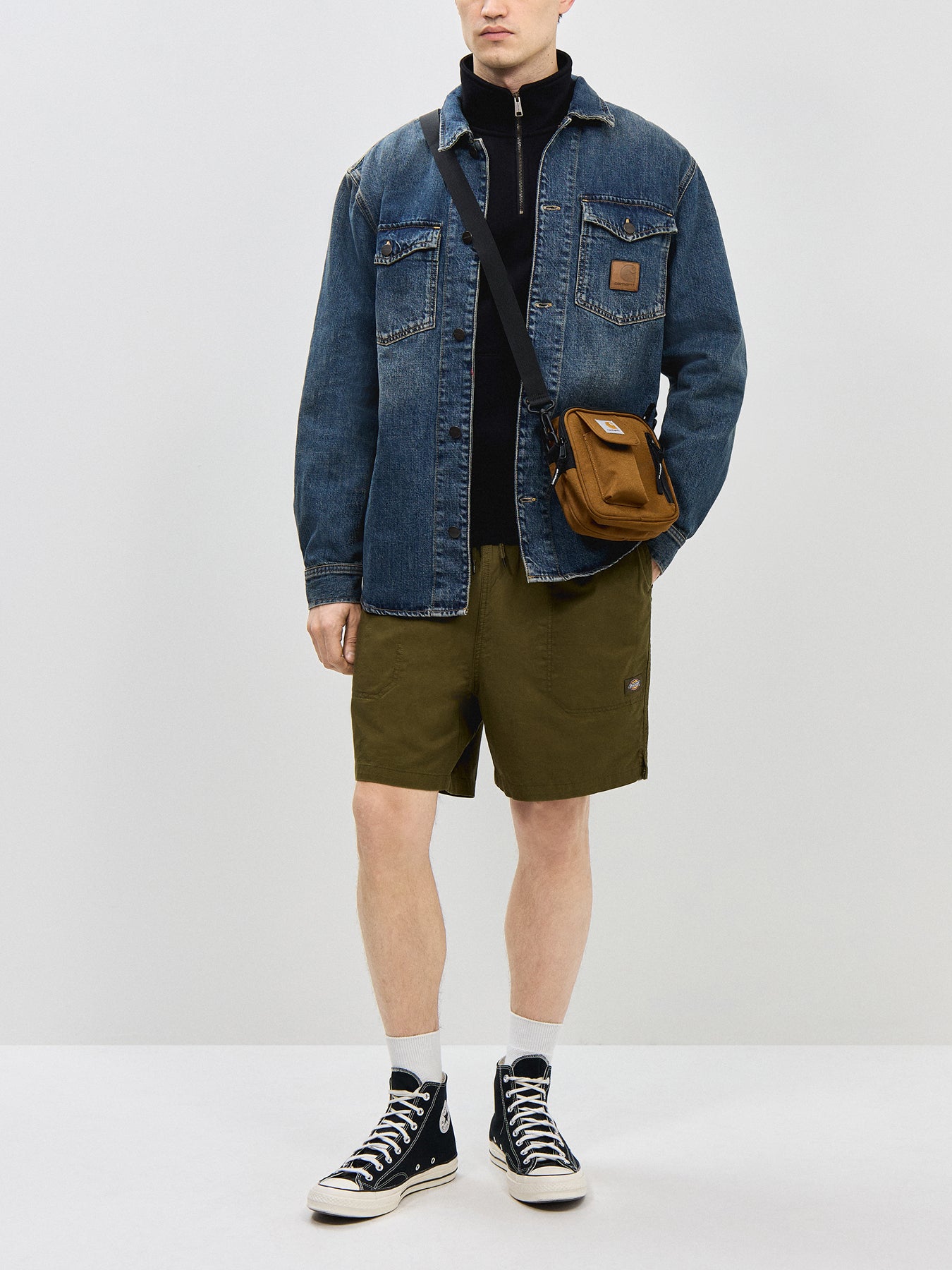 Chase Neck Zip Sweatshirt