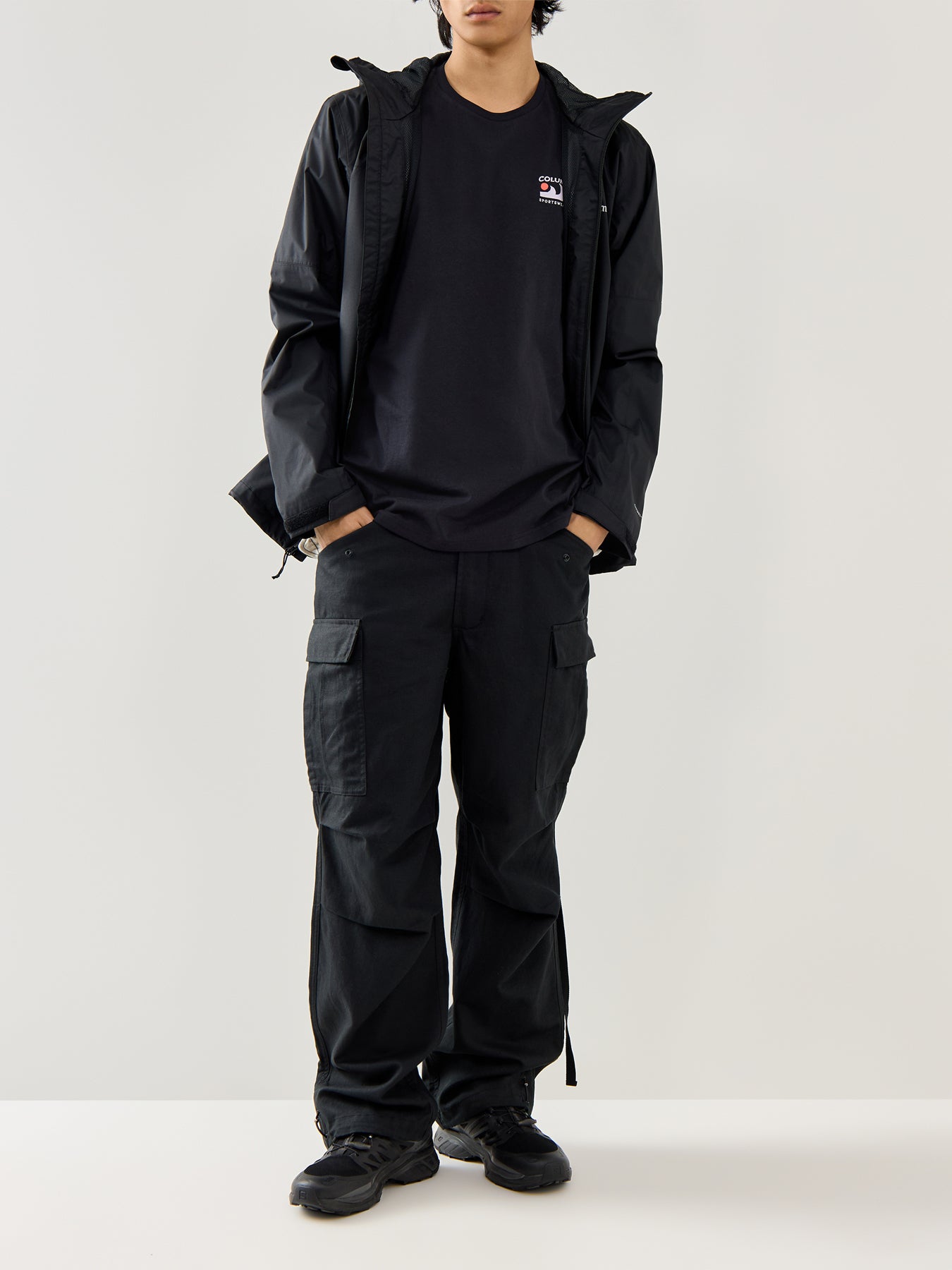 Explorers Canyon Back Short Sleeves Black
