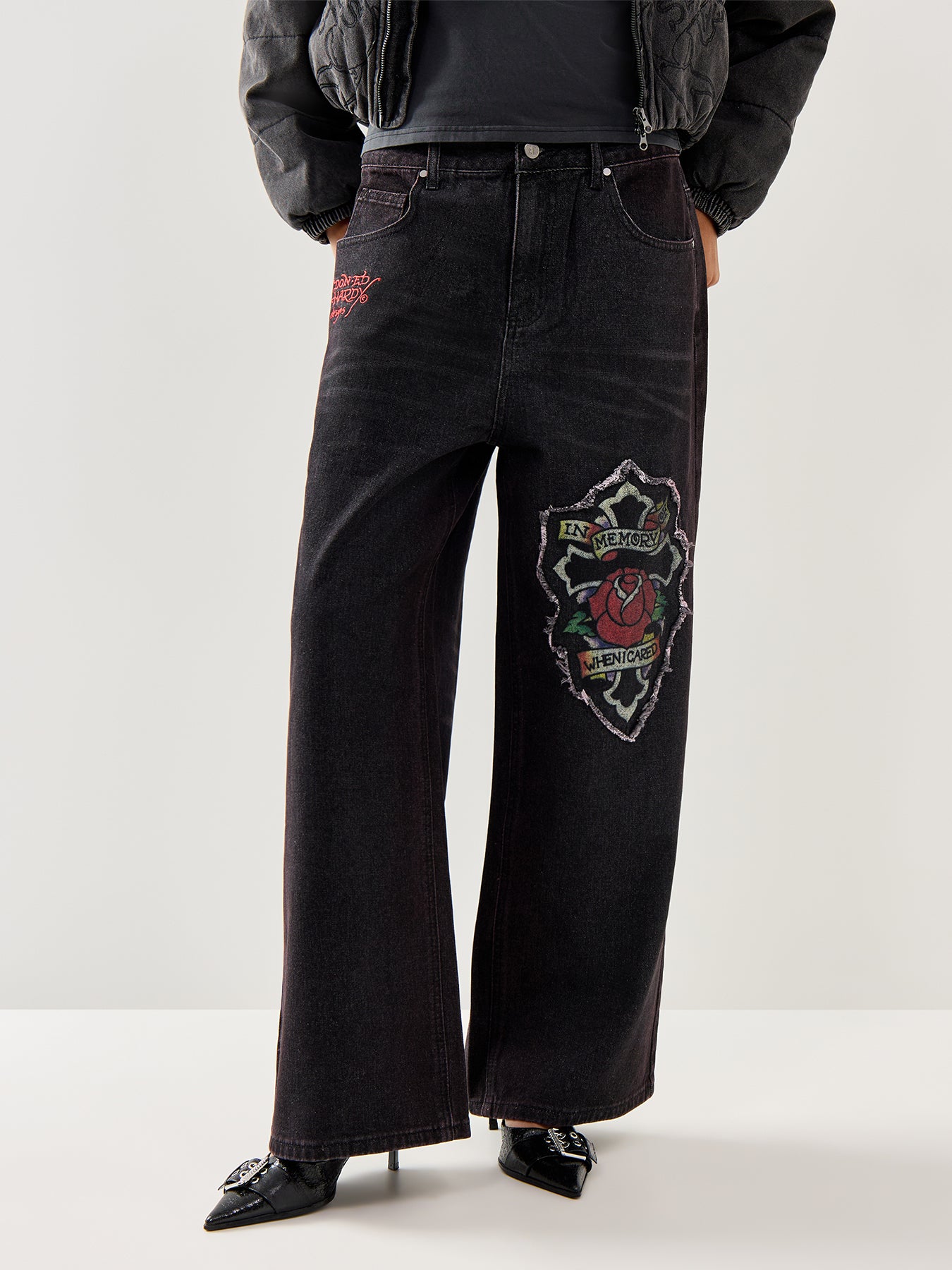 In Memory Applique Jeans Black