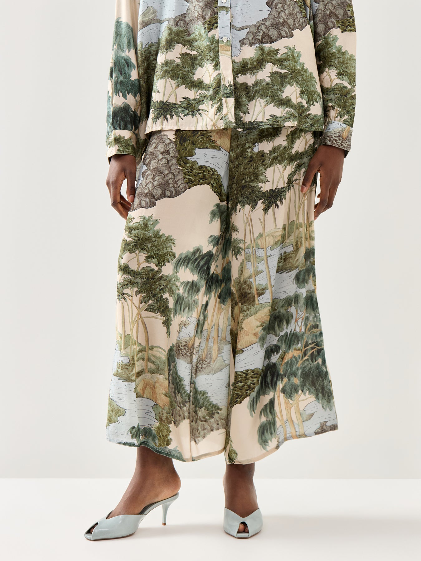 Crepe Palazzo Pants