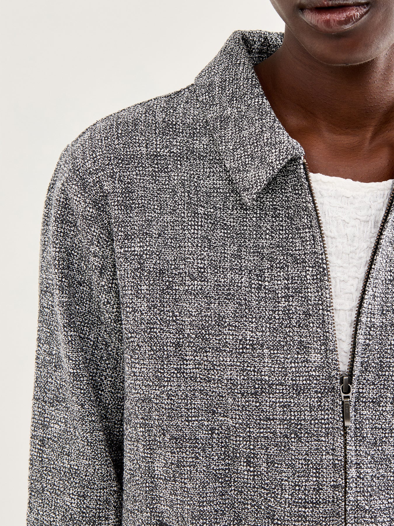 Classic Collar Zip-Up Jacket Black/White
