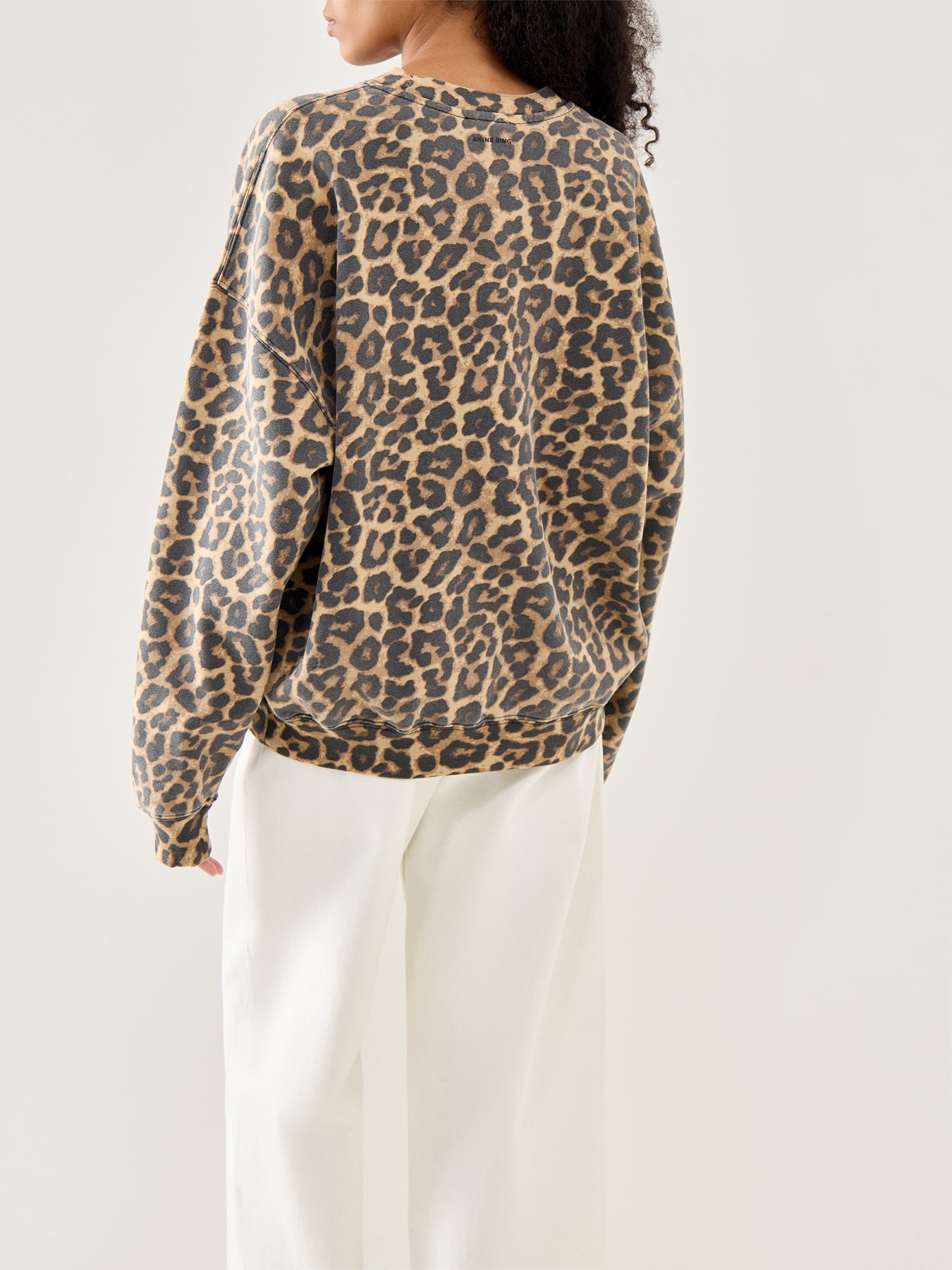 Miles Sweatshirt Black And Brown Leopard