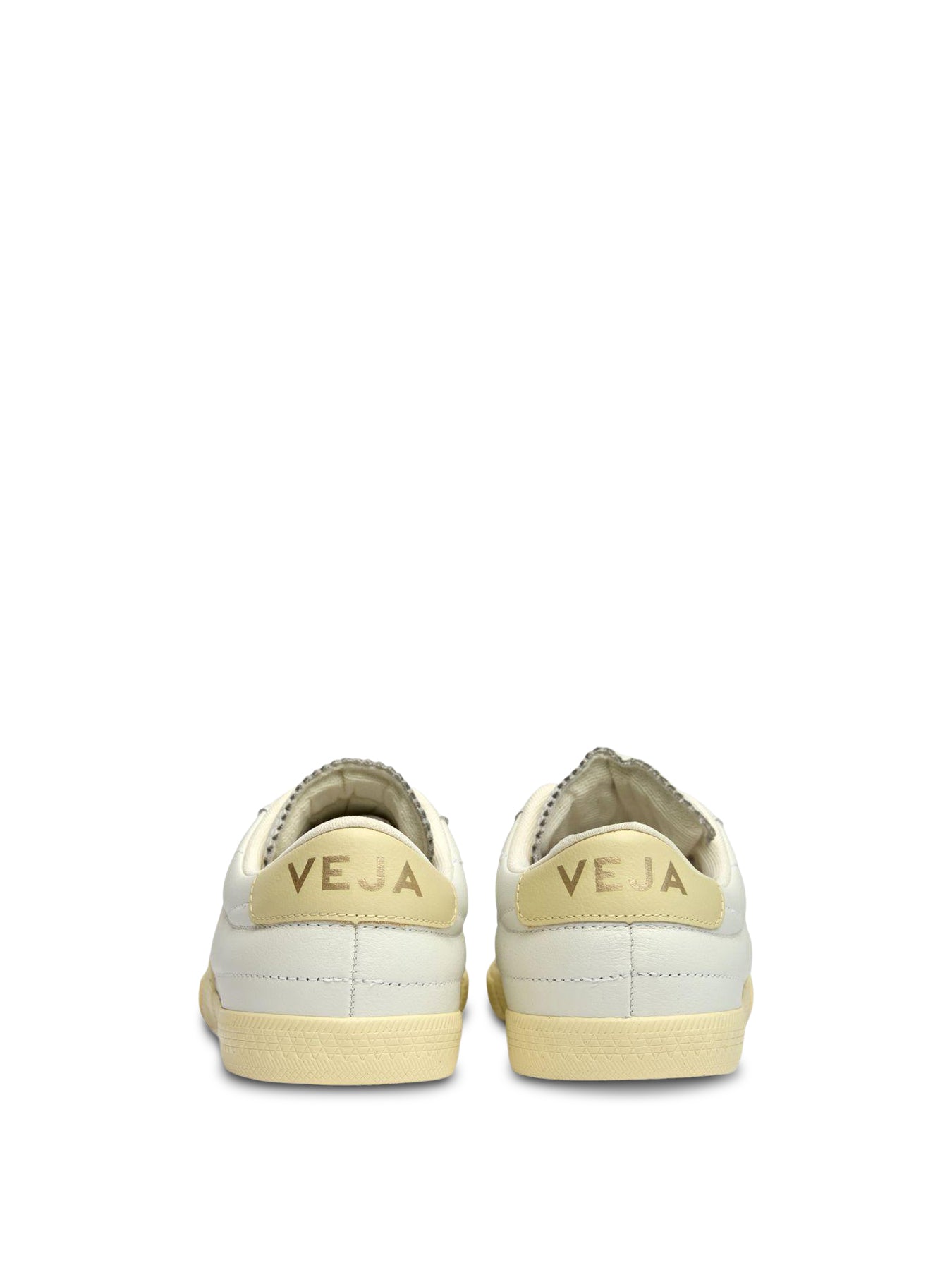 VEJA Panenka Trainers