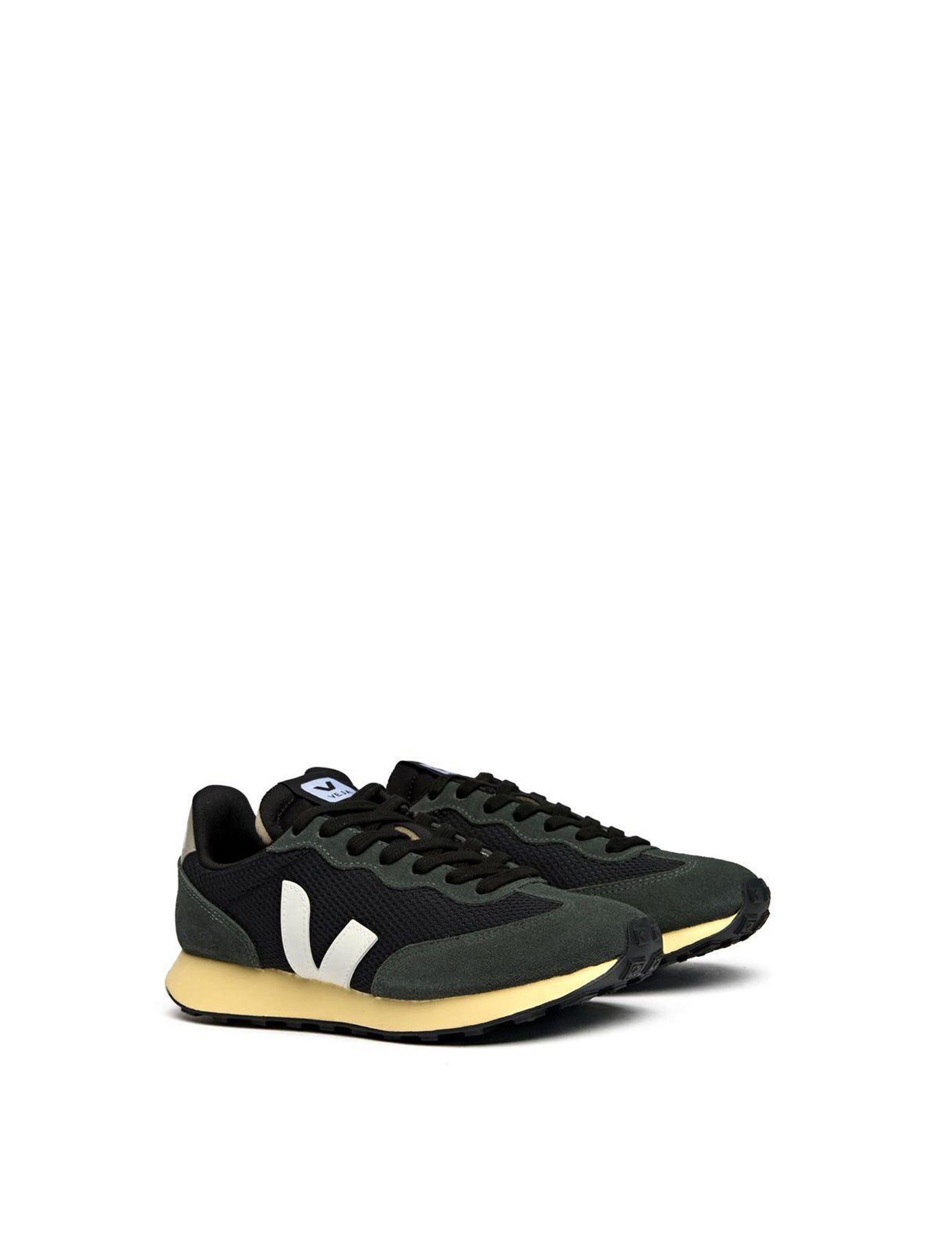 VEJA Rio Branco Trainers
