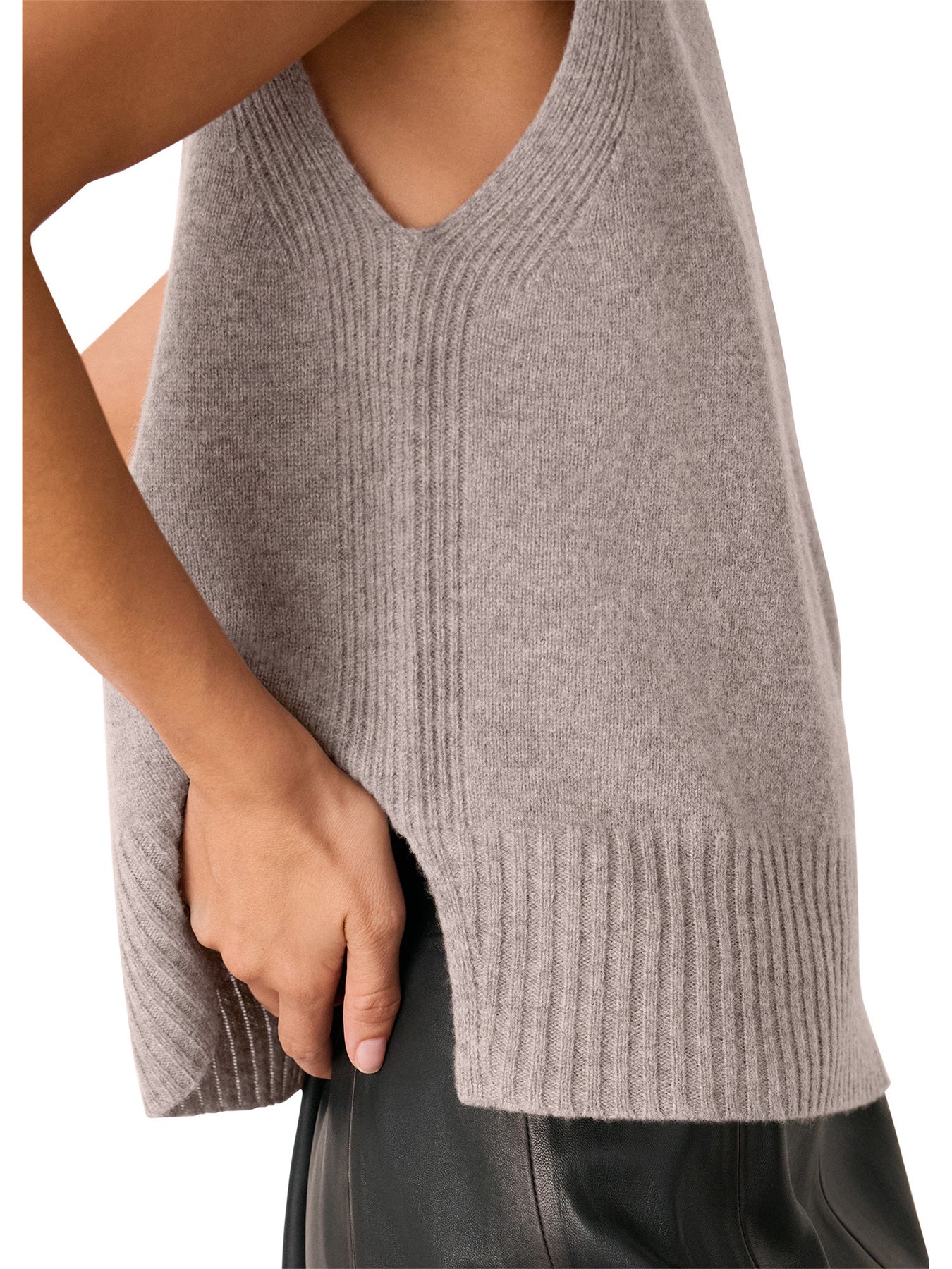 Wool Sleeveless Tank