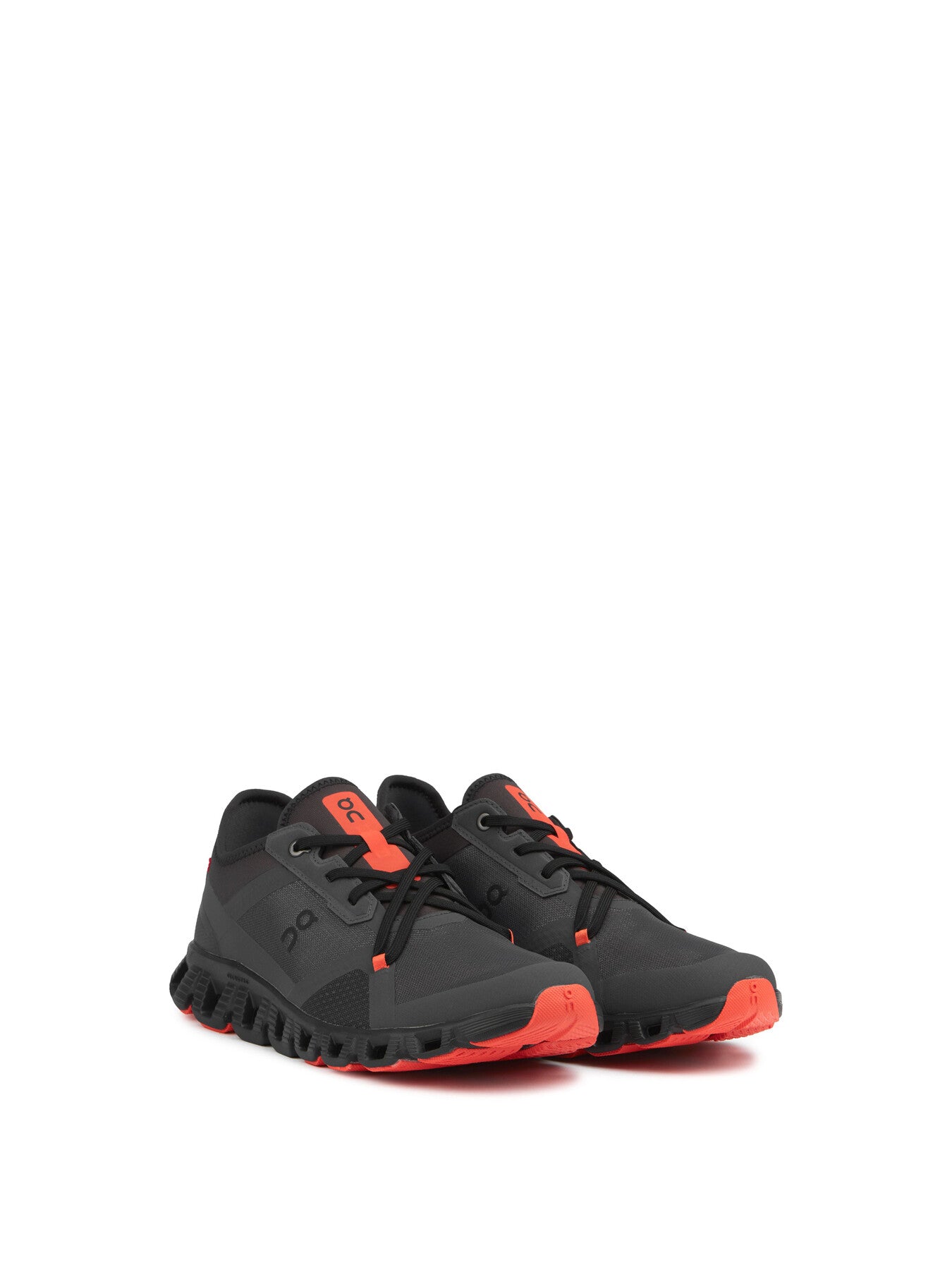 ON Cloud X 3 Ad Trainers