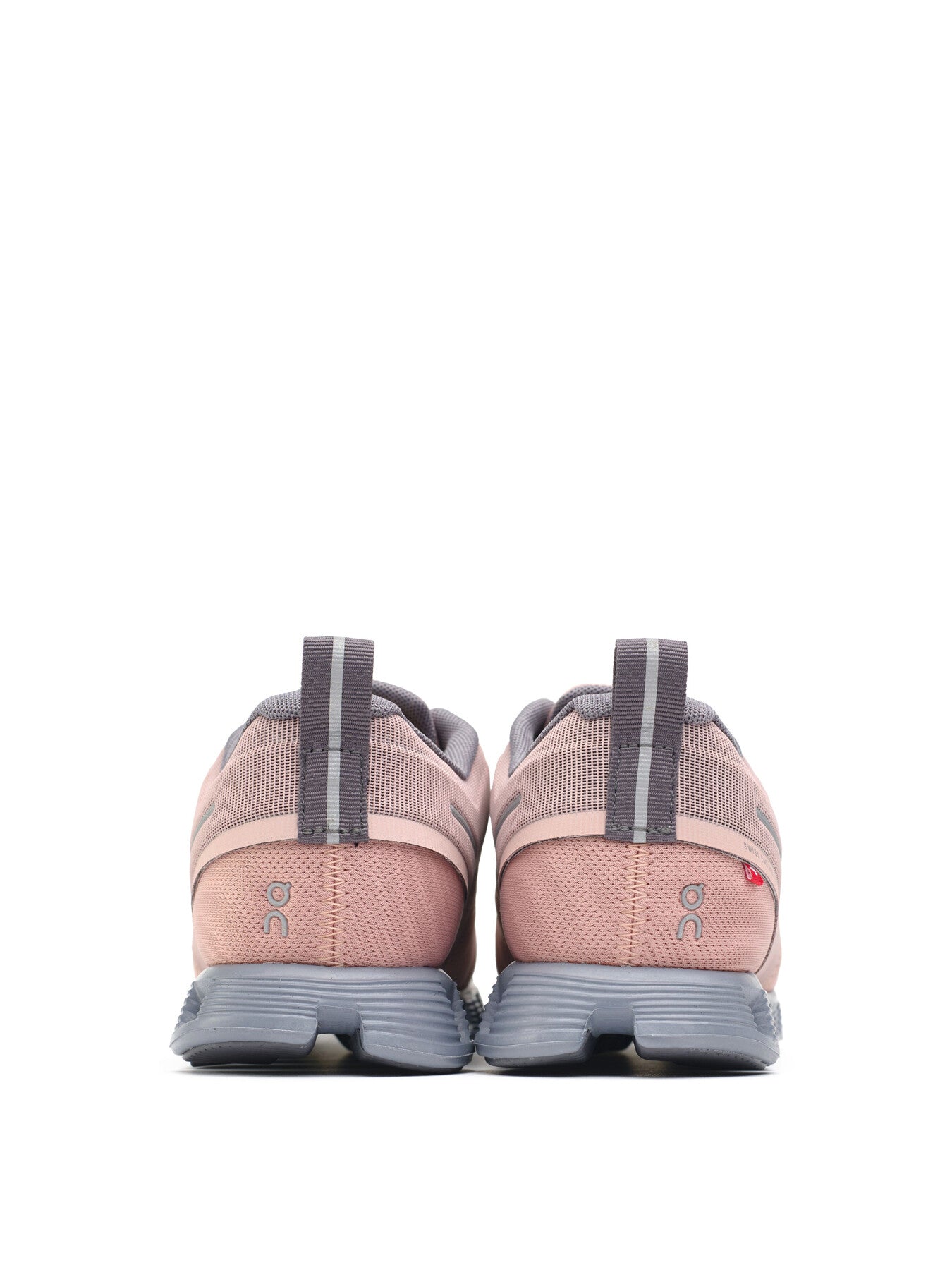 ON Cloud 5 Waterproof Trainers