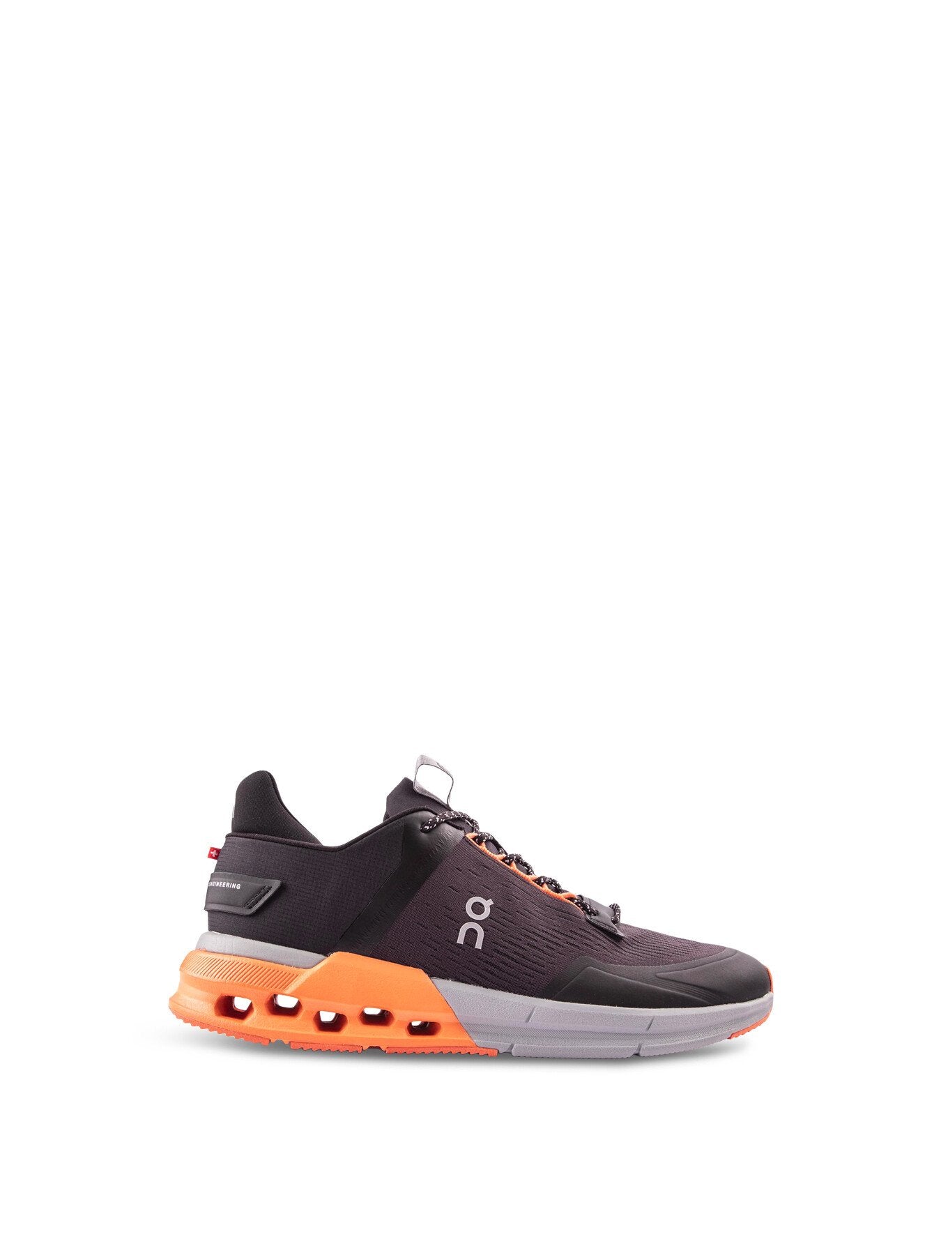 ON Cloudnova Flux Trainers