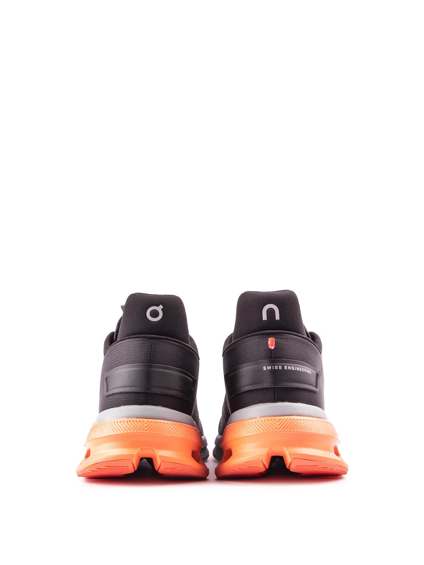 ON Cloudnova Flux Trainers