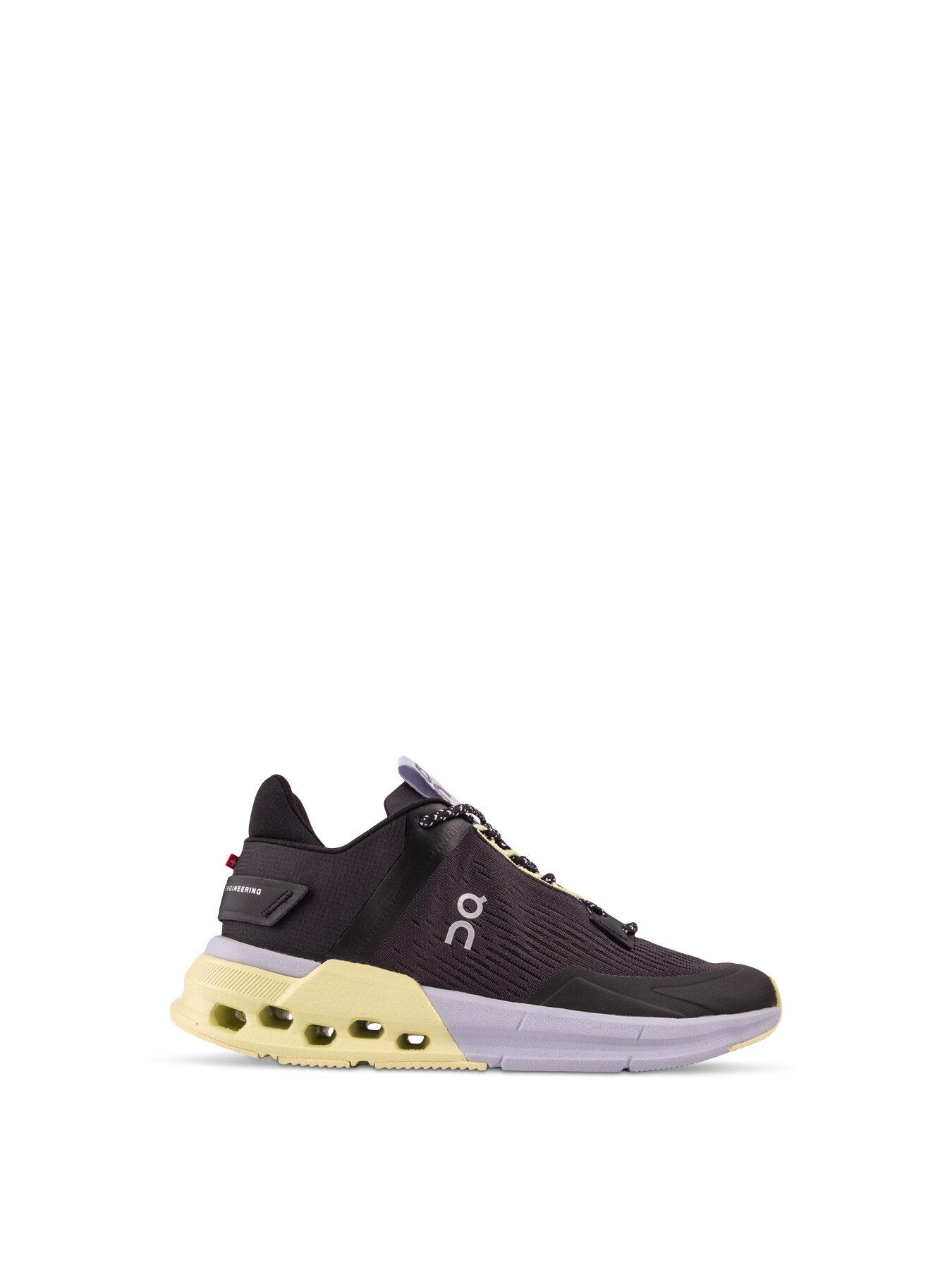 ON Cloudnova Flux Trainers