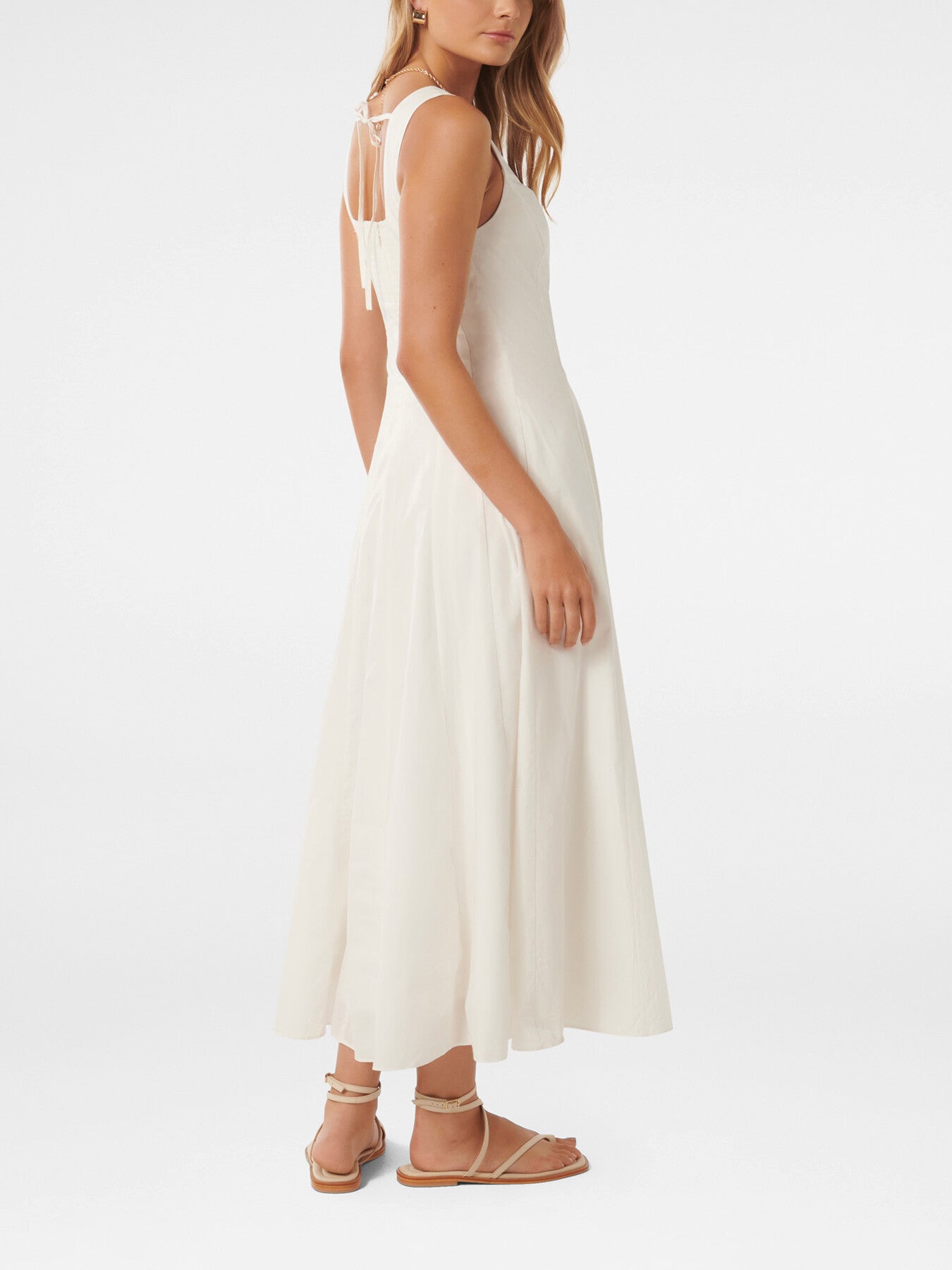 Samera Sleeveless Midi Dress