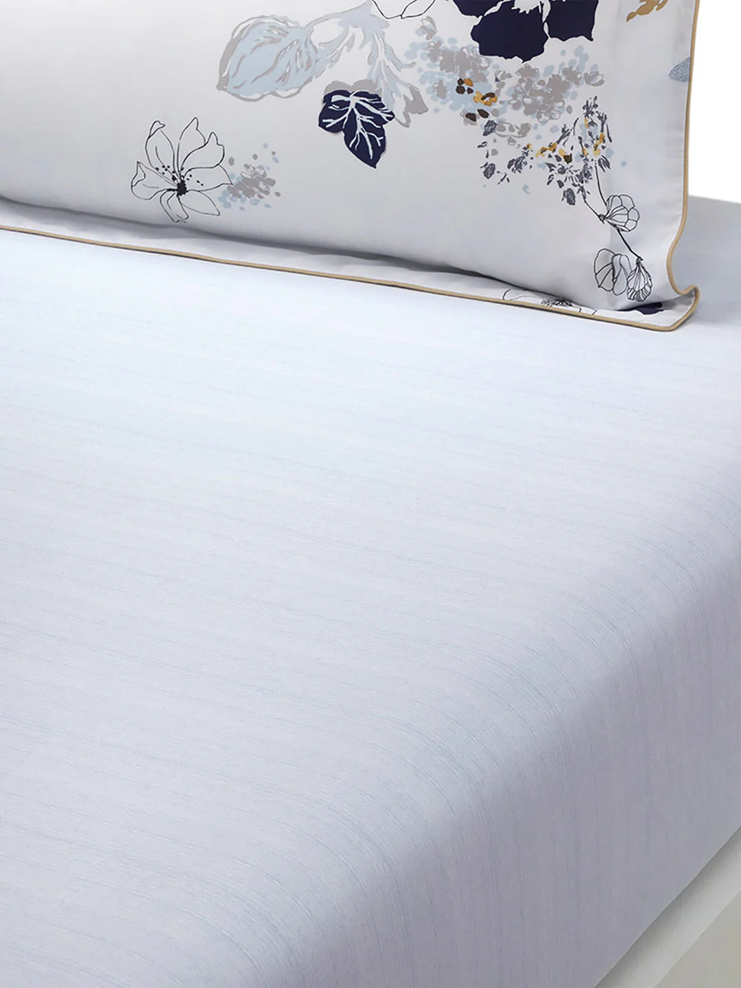 Eclipses Collection with Matching Pillowcase