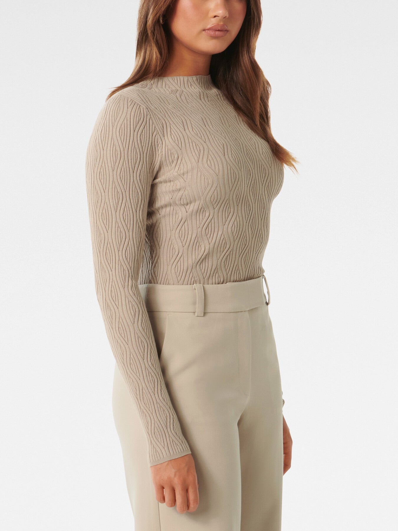 Everley Grown On Neck Wave Jumper