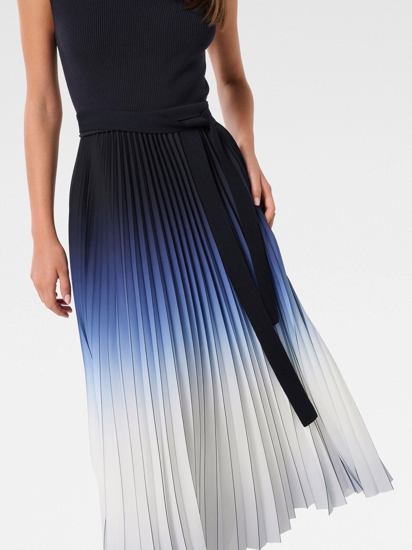 Elara Ombre Pleated Midi Dress
