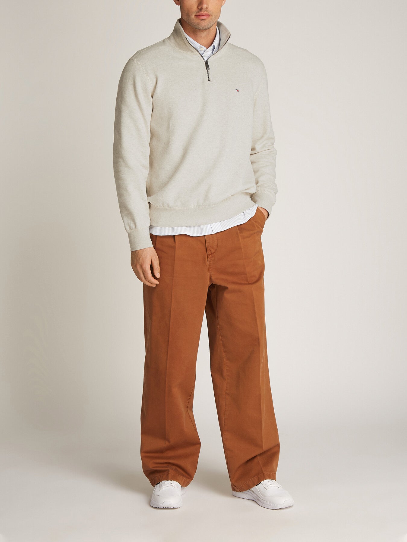 Essential Quarter Zip Fleece Sweatshirt