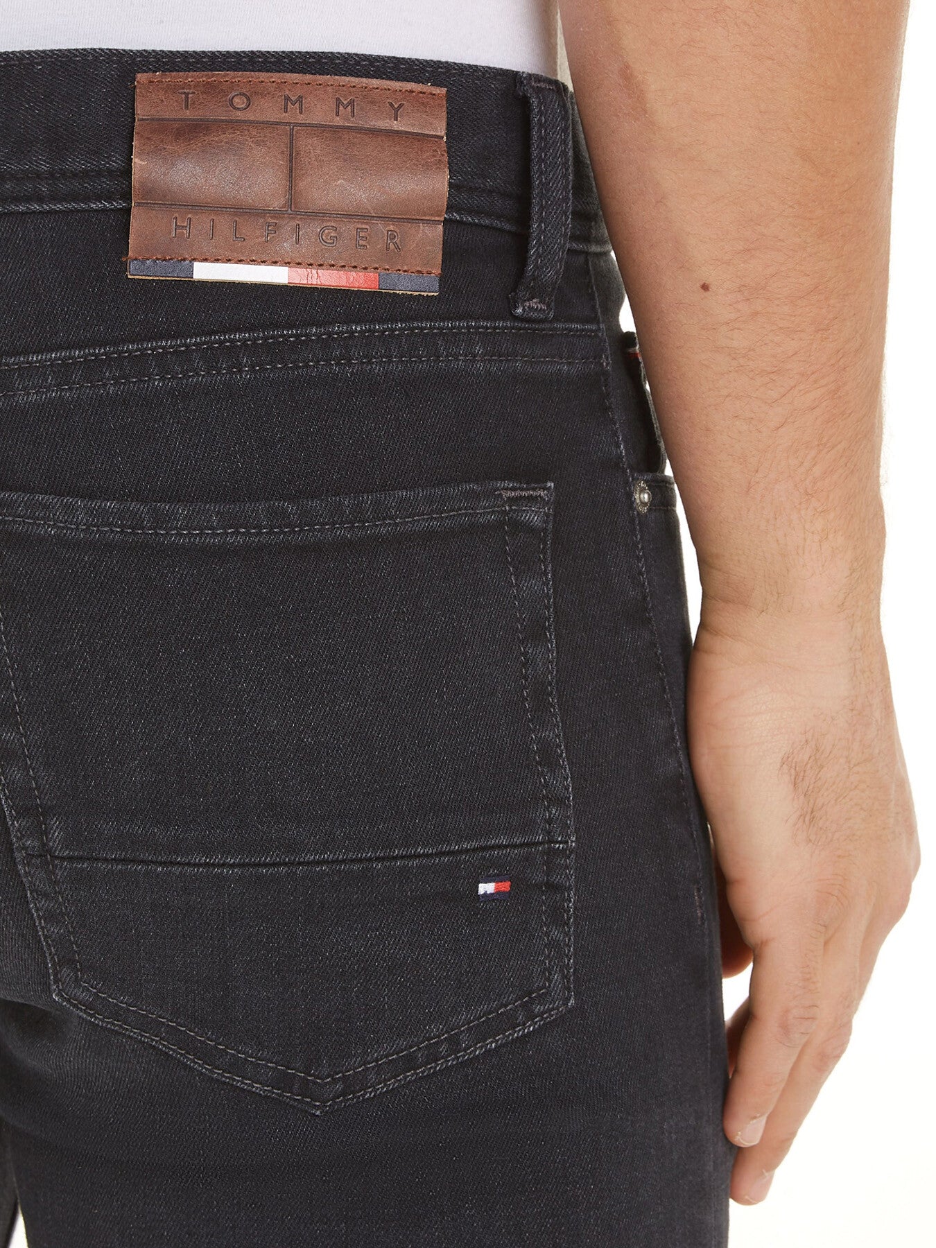 TH Flex Bleecker Black Slim Jeans