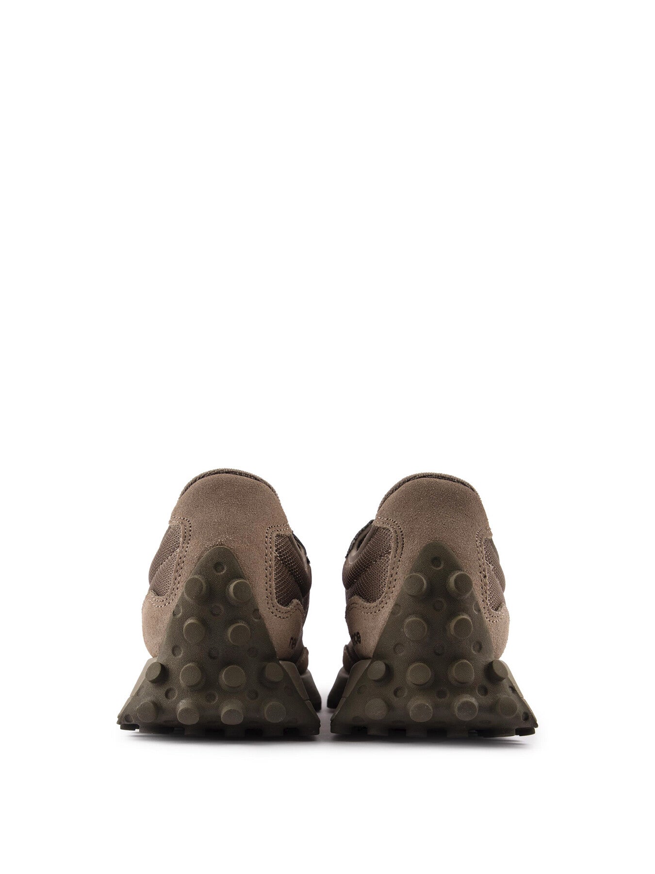 NEW BALANCE 327 Trainers