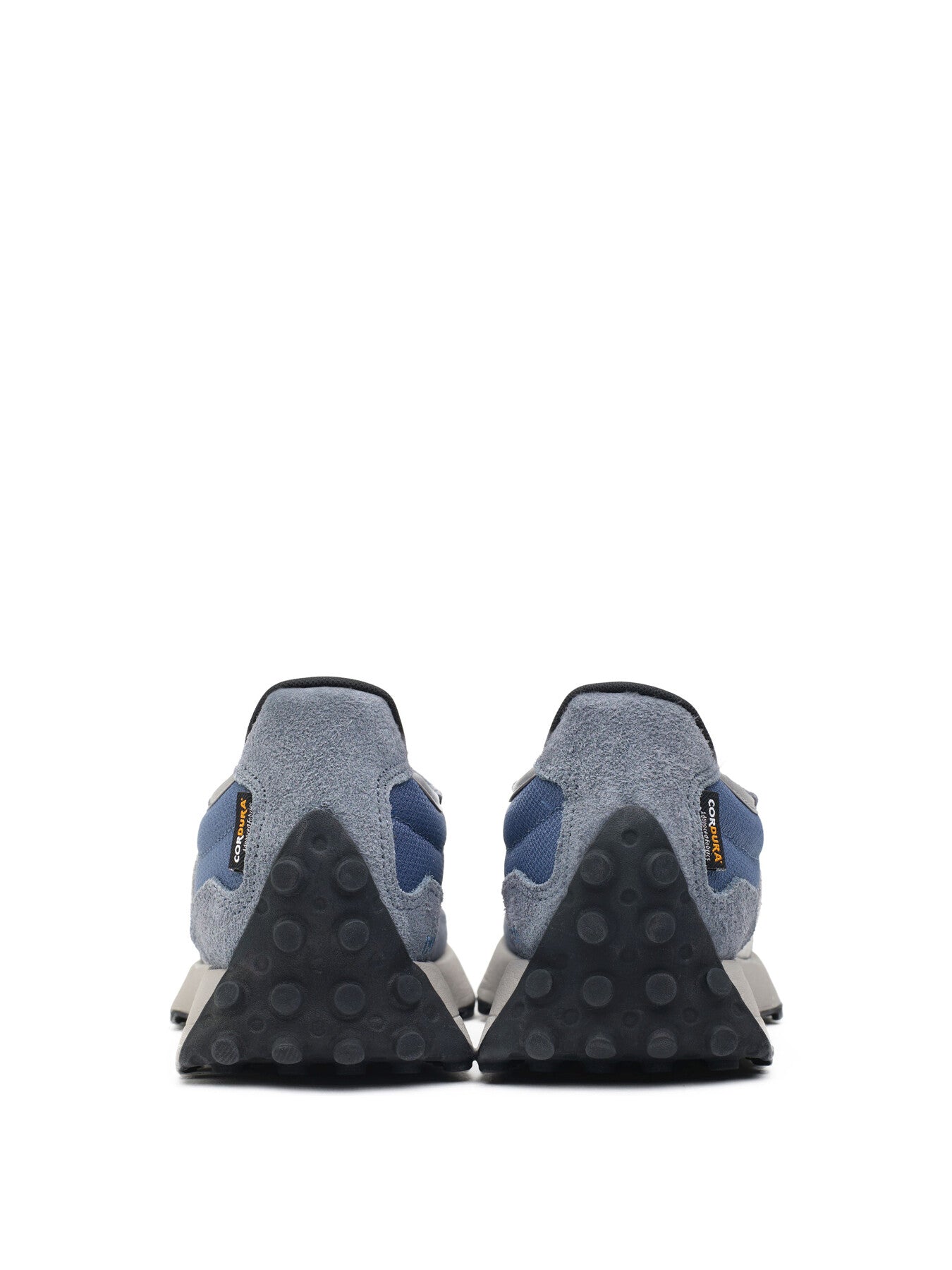 NEW BALANCE 327 Trainers