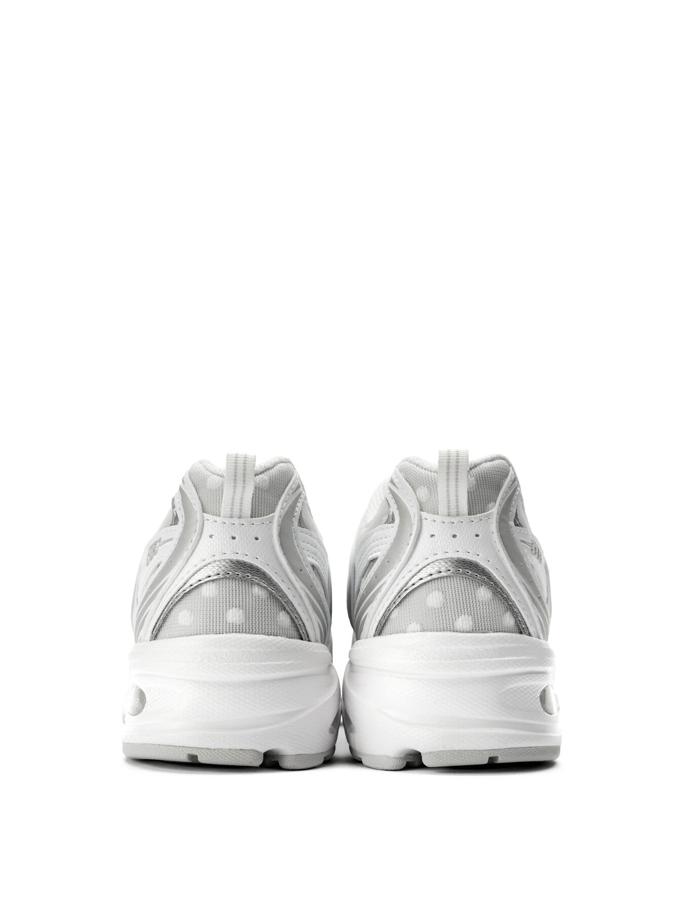 NEW BALANCE 530 Trainers