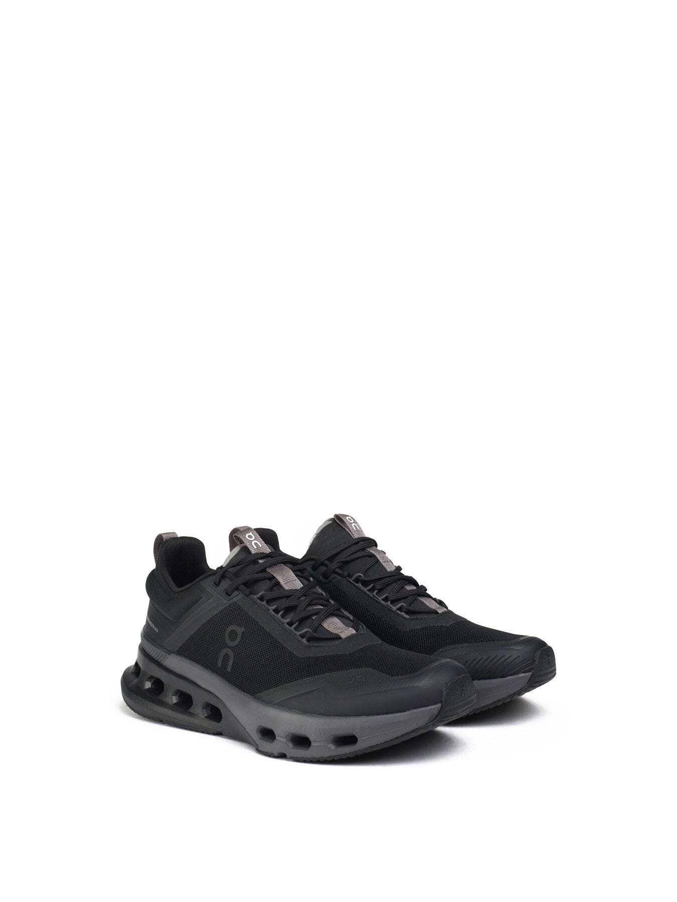 ON Cloudnova X Trainers