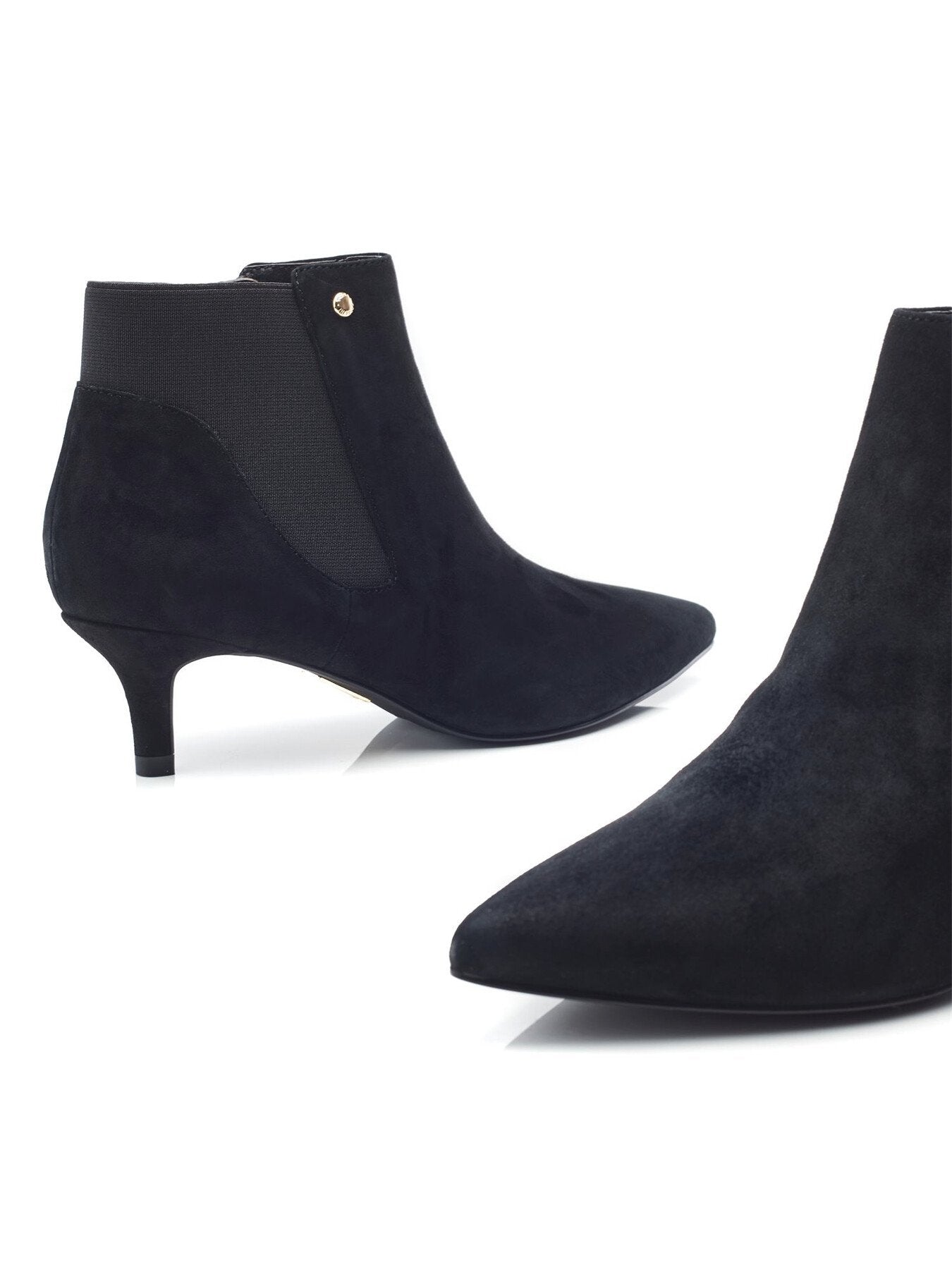 Qute Suede Boots