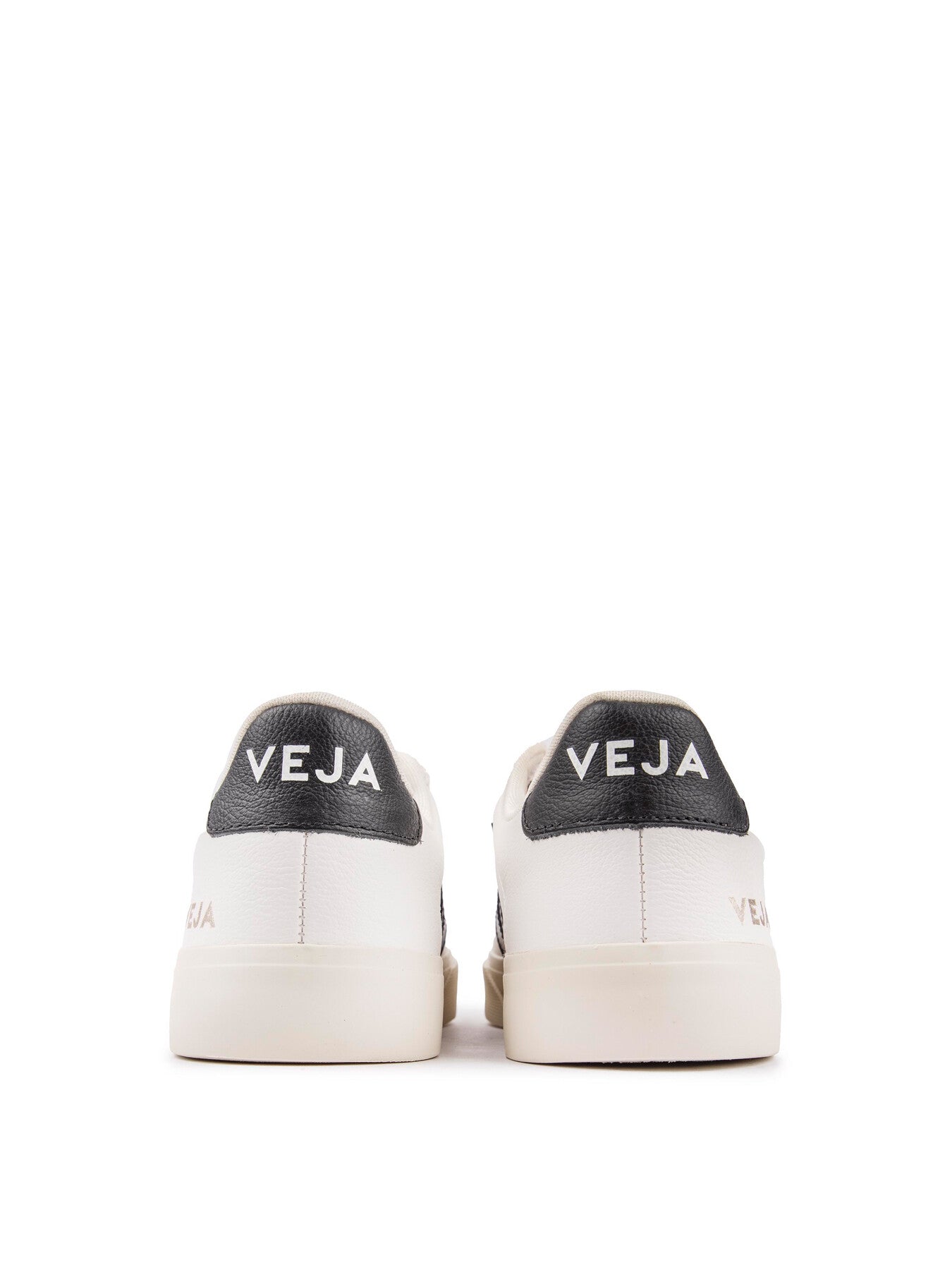 VEJA Recife Logo Chrome Free Trainers