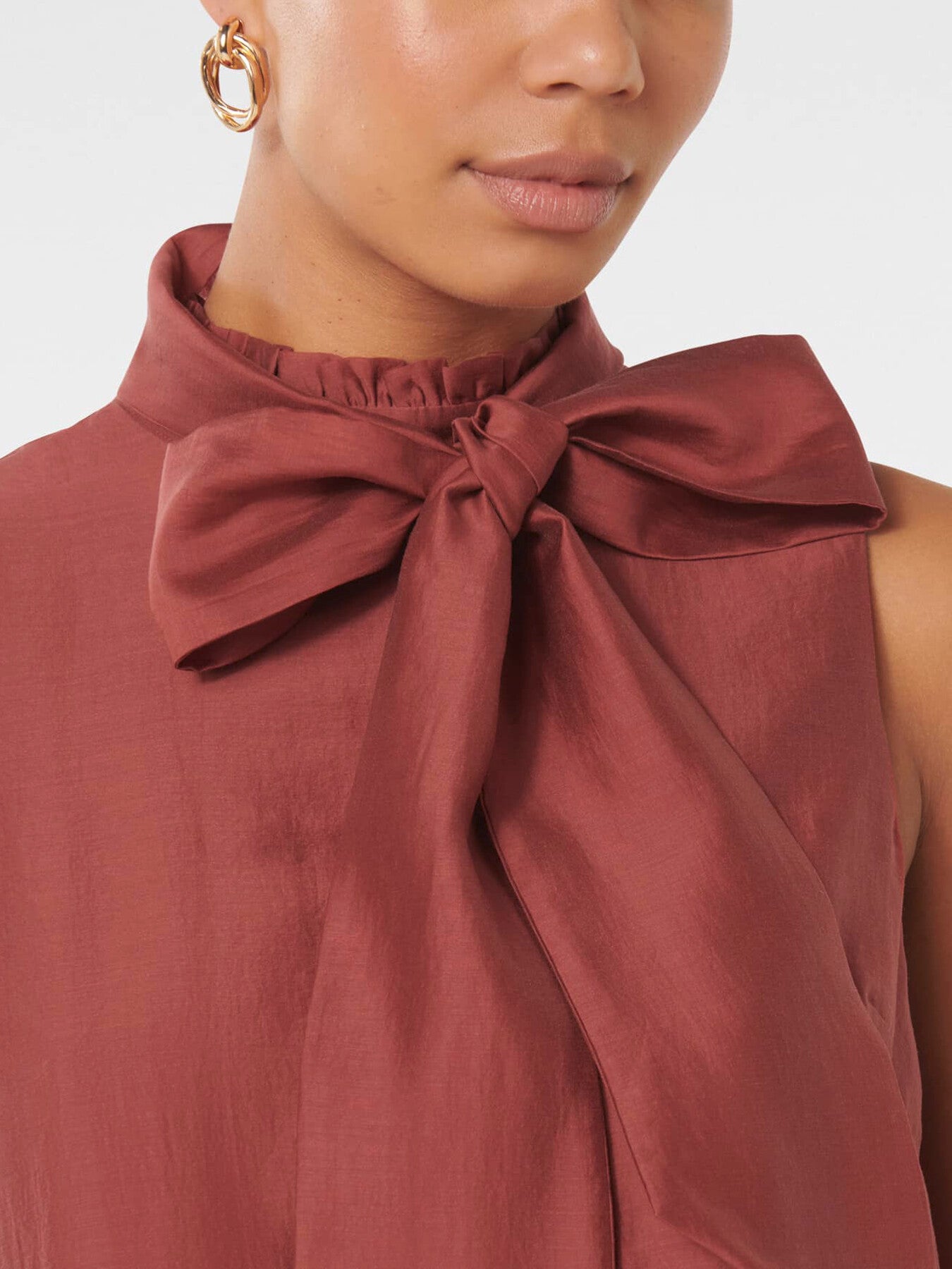 Jane Tie Neck Sleeveless Top