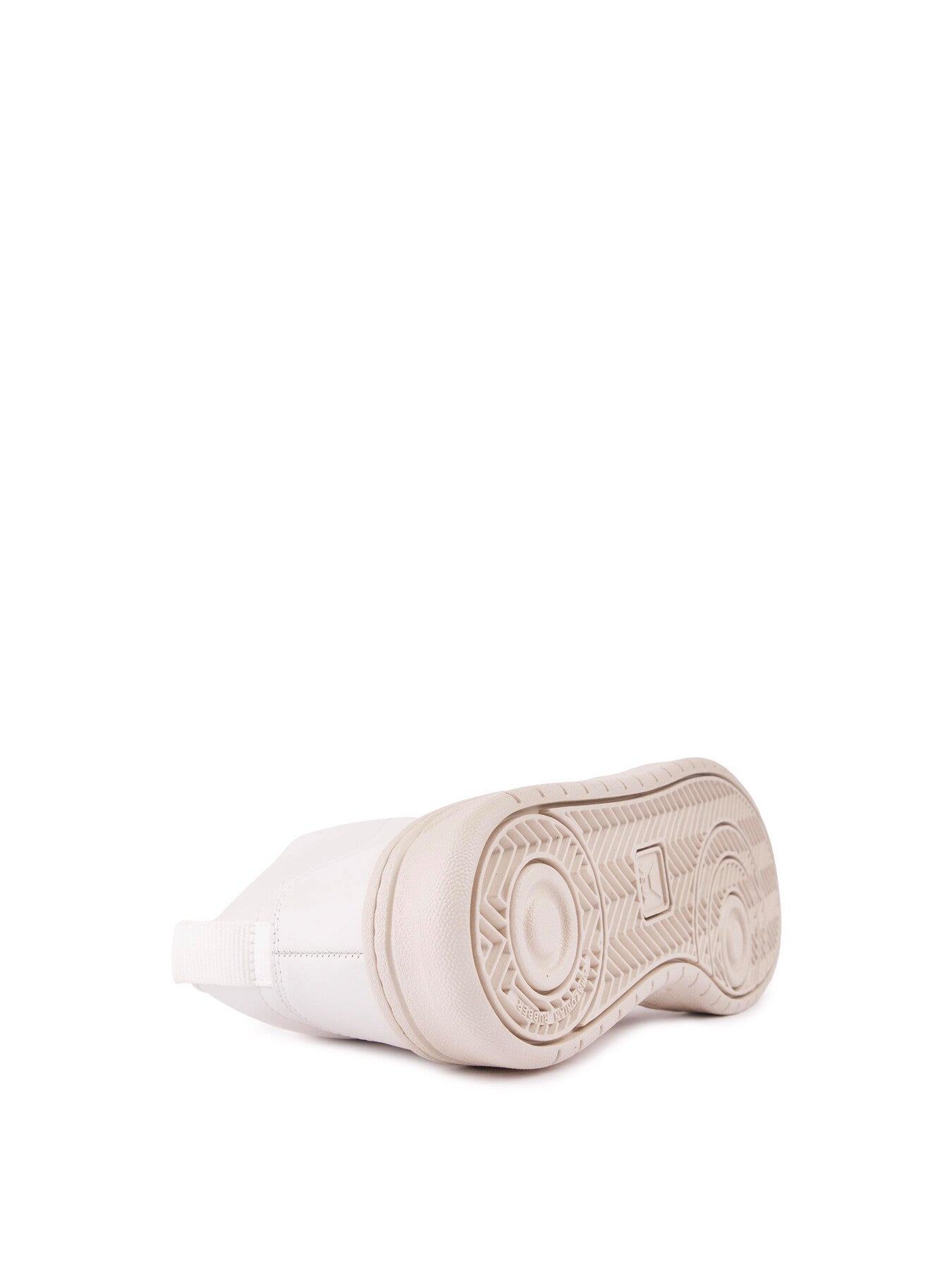VEJA V15 Leather Trainers