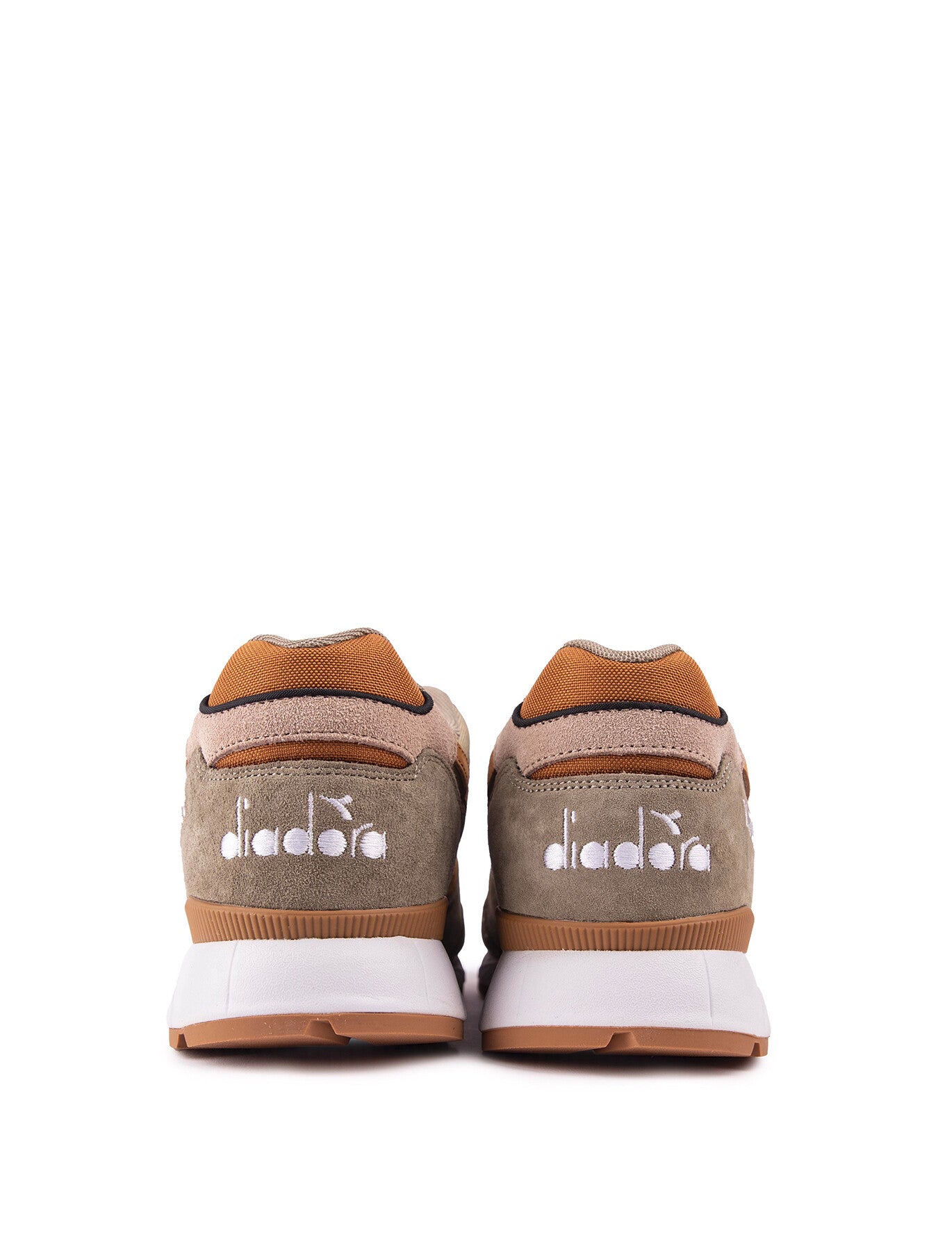 DIADORA V7000 Trainers