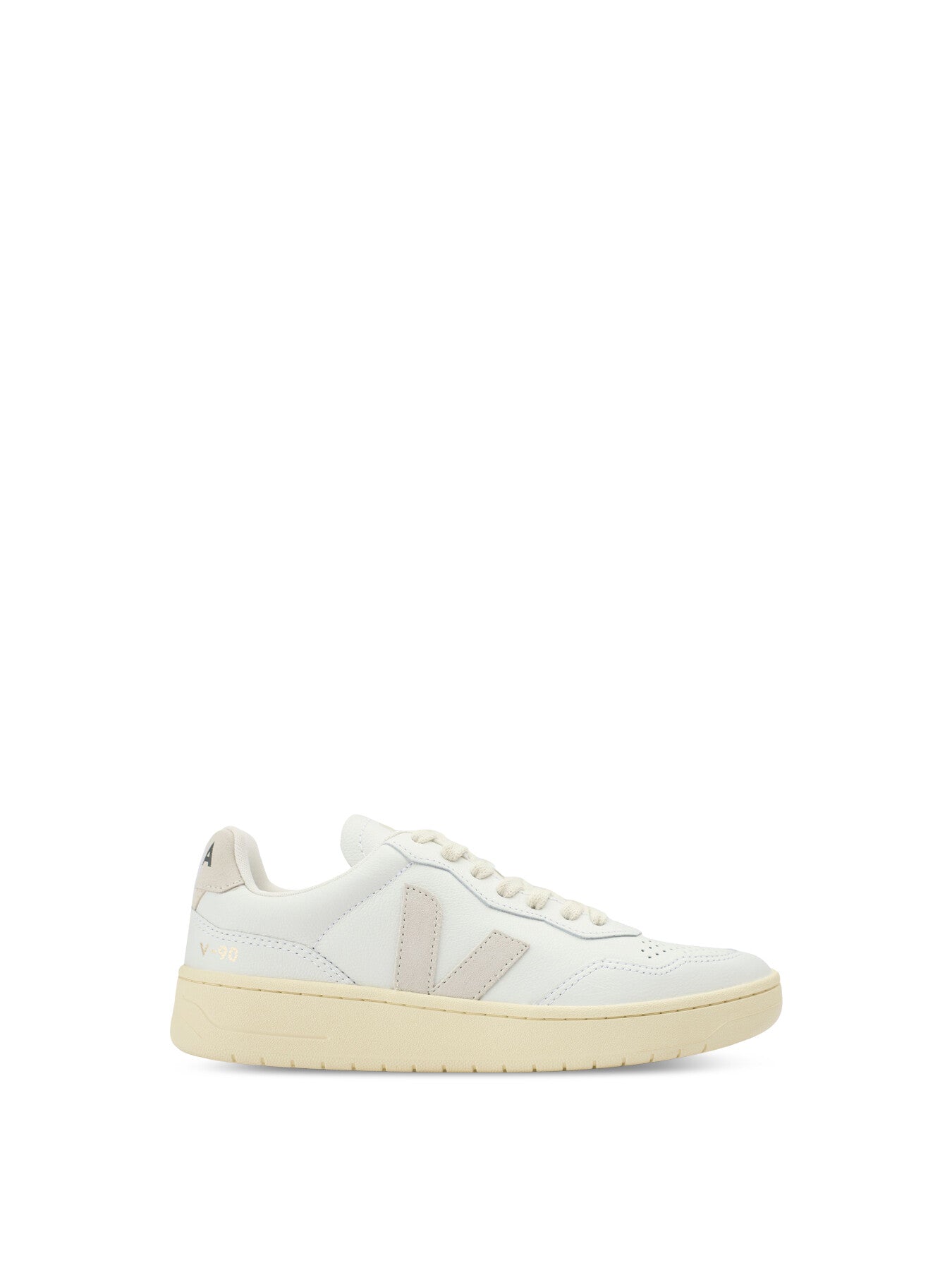 VEJA V-90 Trainers