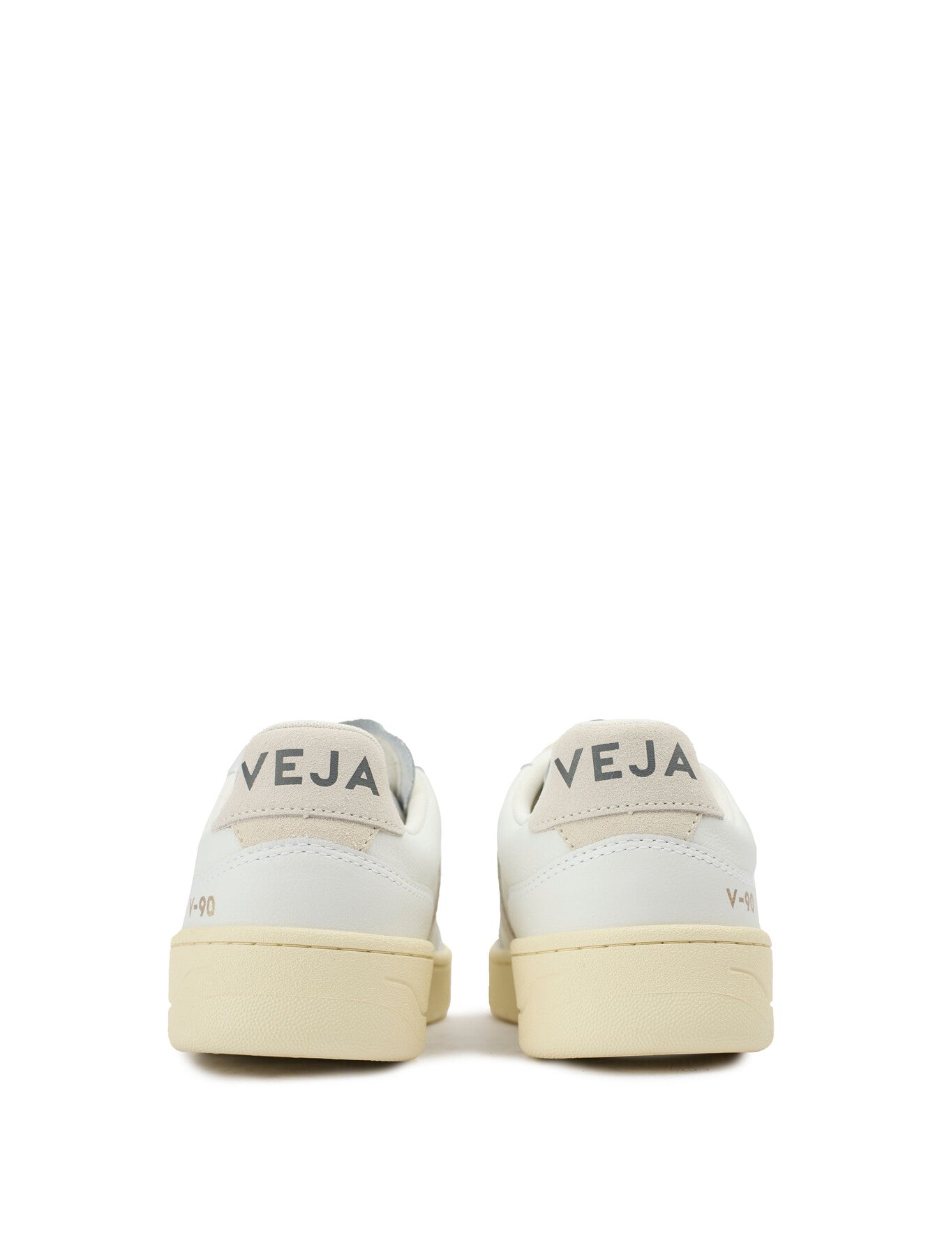 VEJA V-90 Trainers