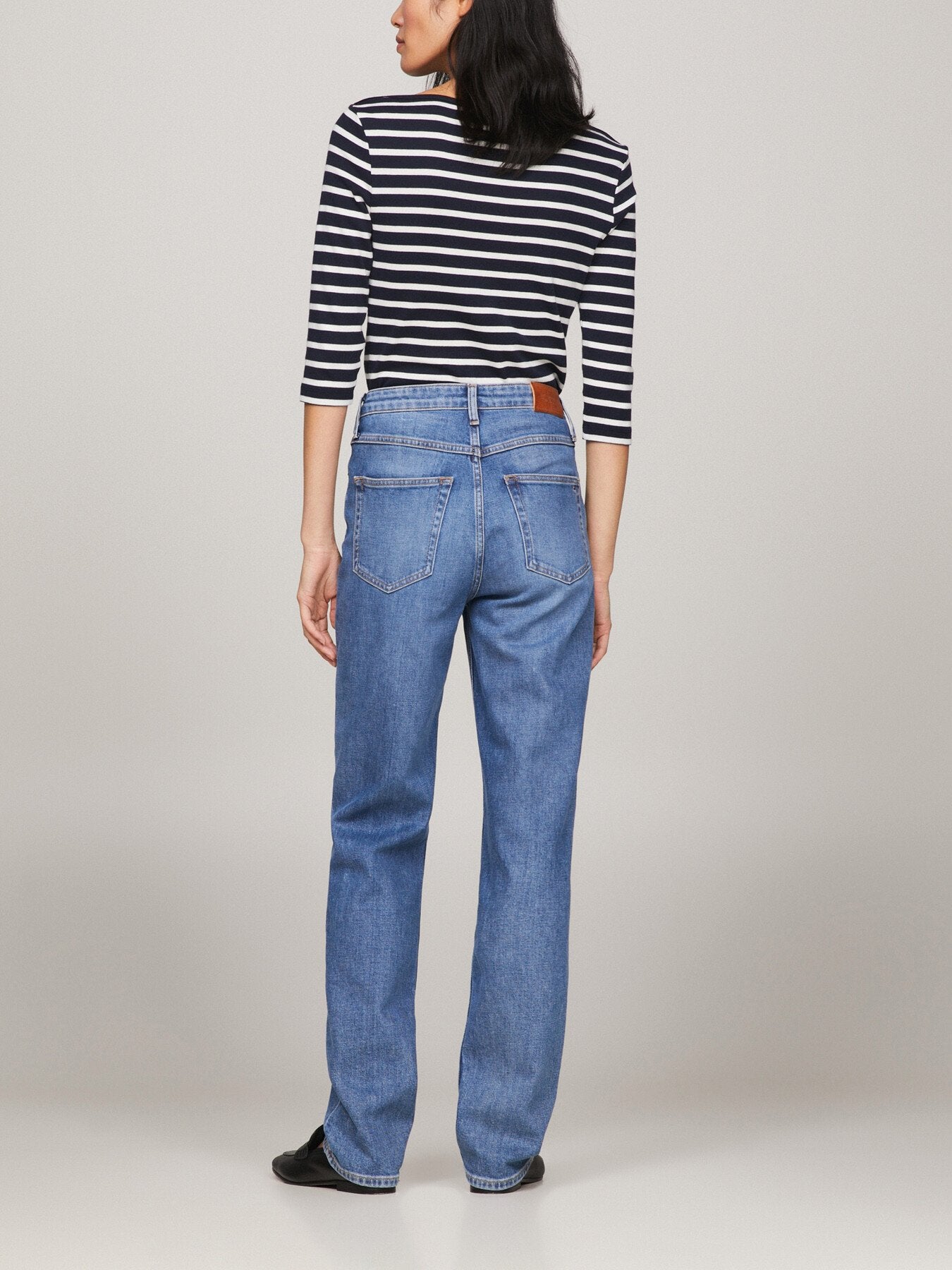 Classics Melany Mid Rise Fitted Straight Jeans