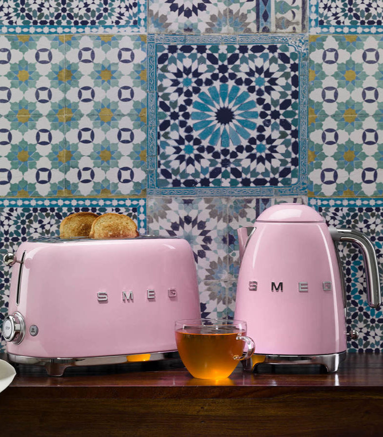 SMEG KLF03 Kettle and TSF01 Toaster Pink Bundle
