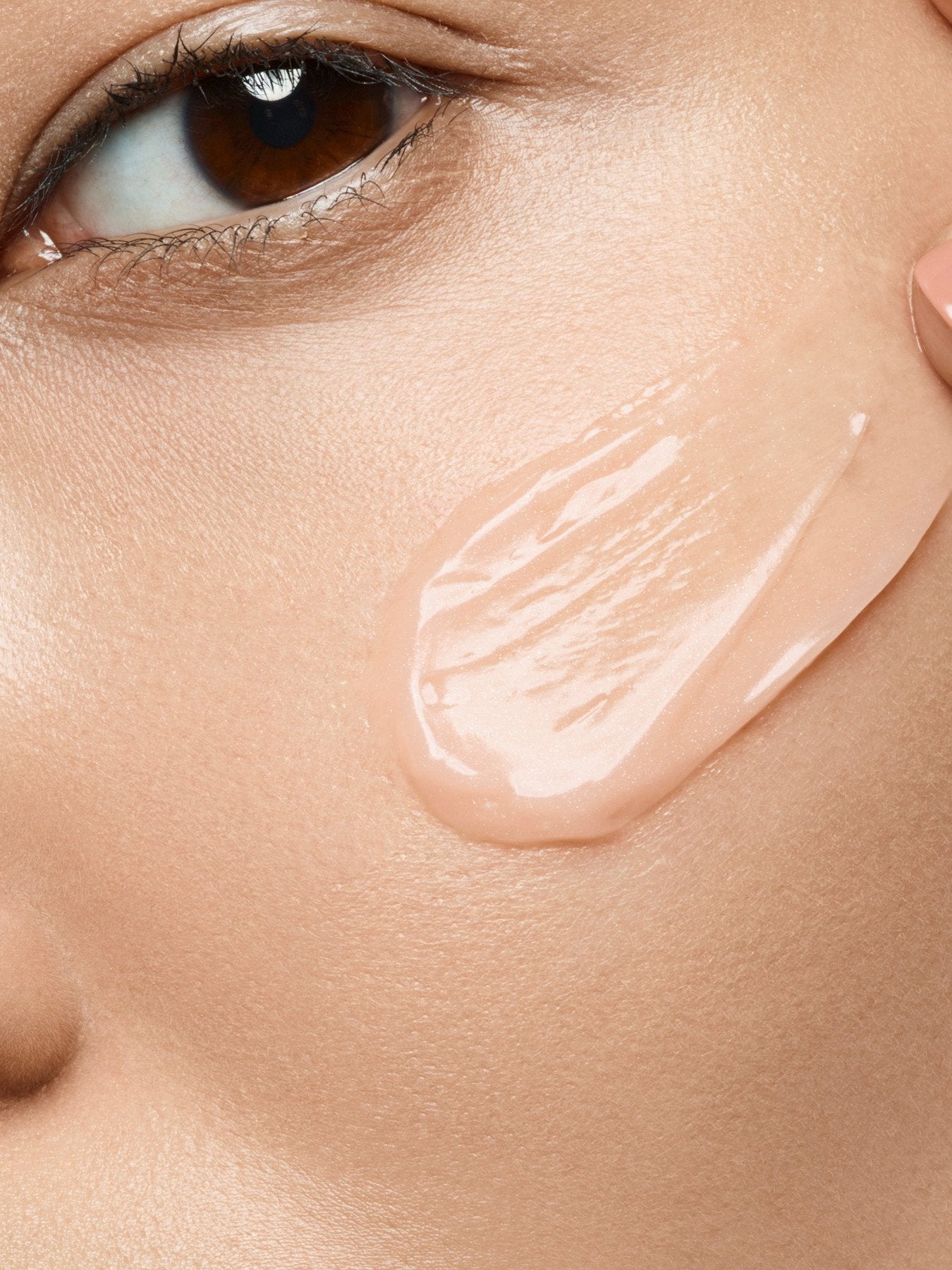 Top Secrets Instant Moisture Glow