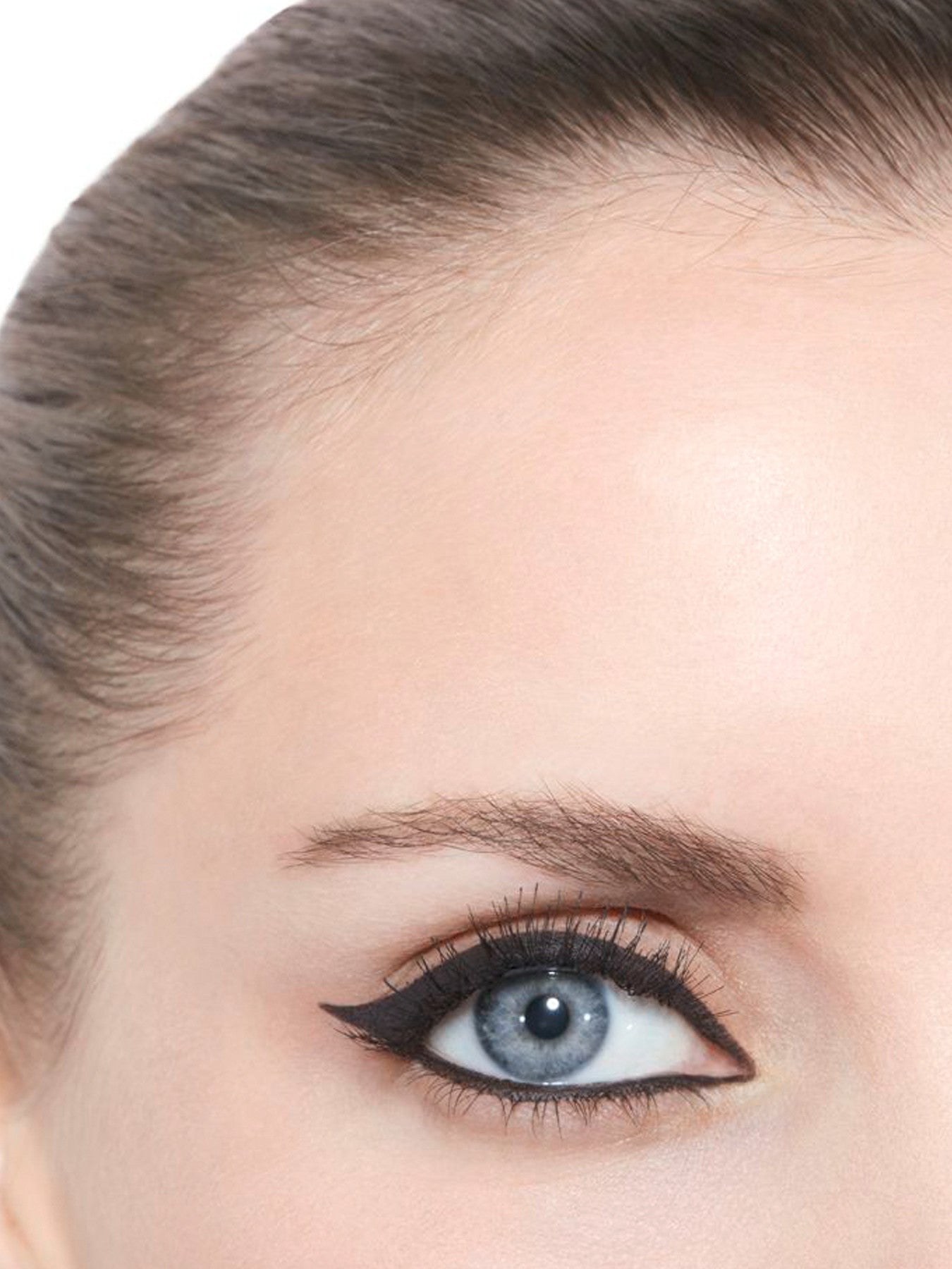 CALLIGRAPHIE DE CHANEL Longwear Intense Cream Eyeliner