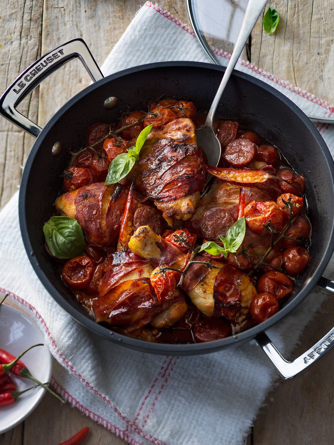 Toughened Non-Stick Shallow Casserole 30cm