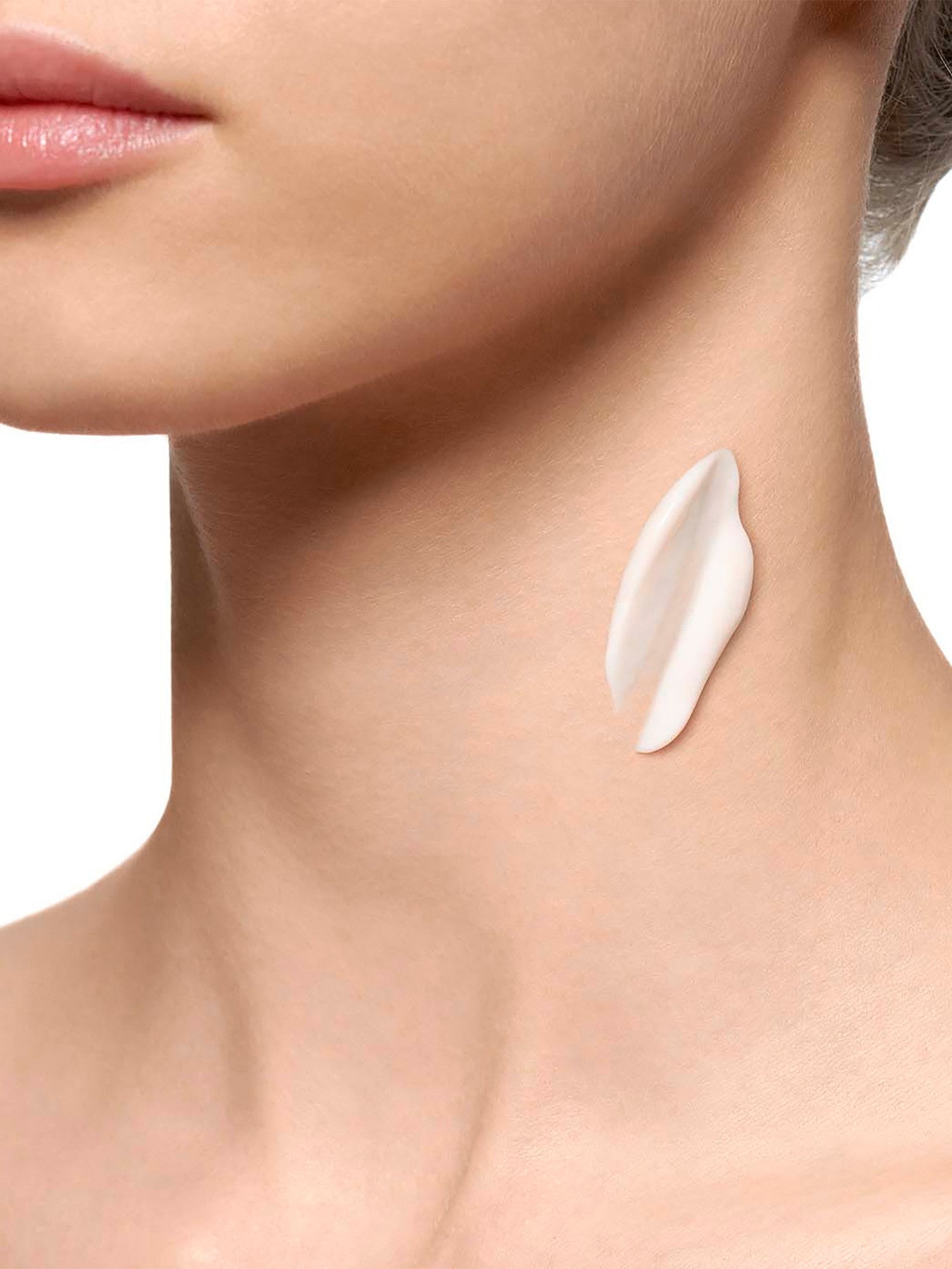 Extra Firming Neck and Decollete Smoothing Treatment 75ml