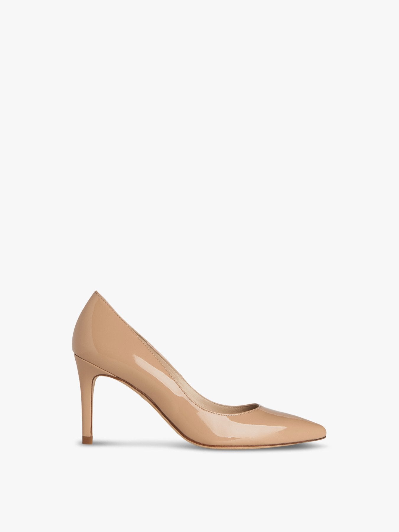 Floret Patent Leather Pointed Toe Courts