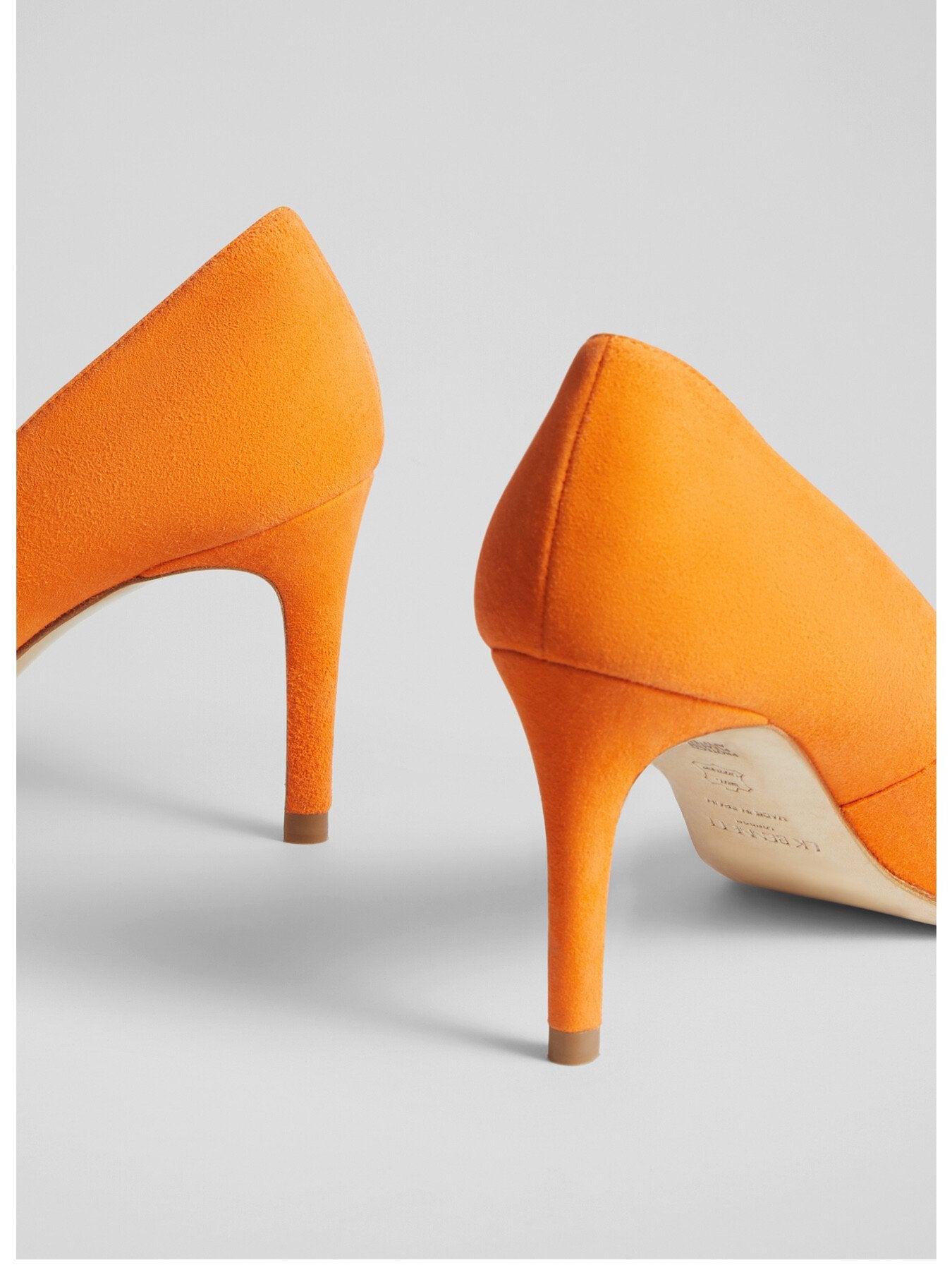 Floret Suede Pointed Toe Courts