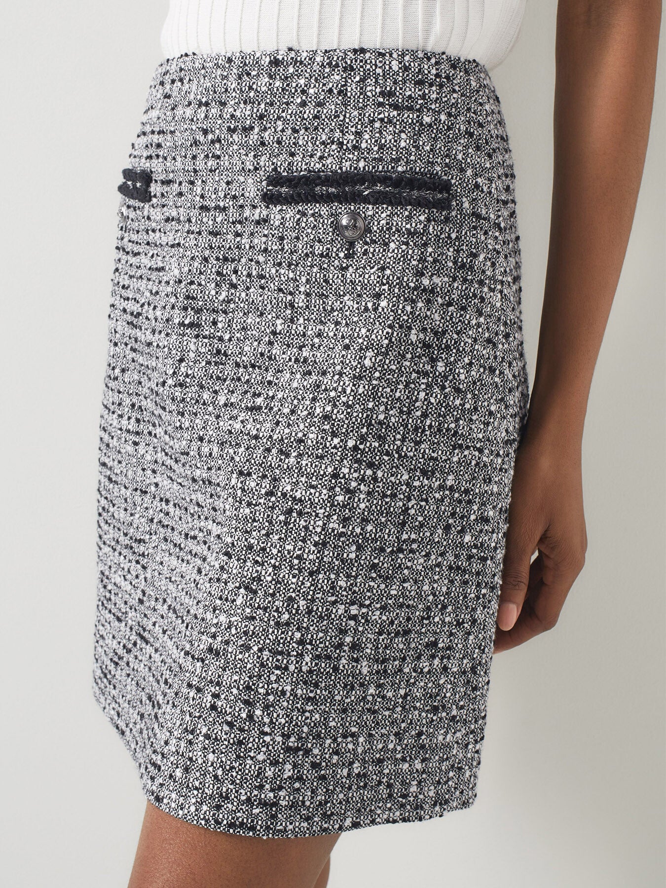 Charlie & Ivory Tweed & Trim Skirt