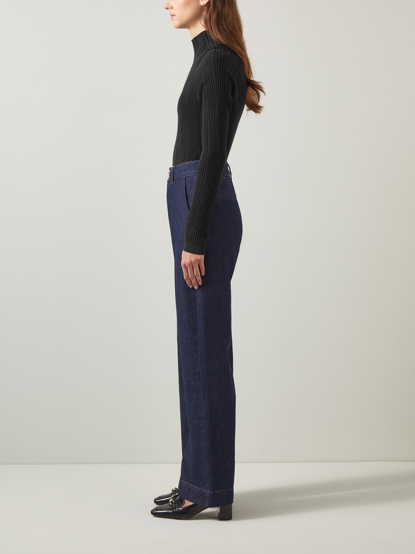 West  Cable Stitch Sweater