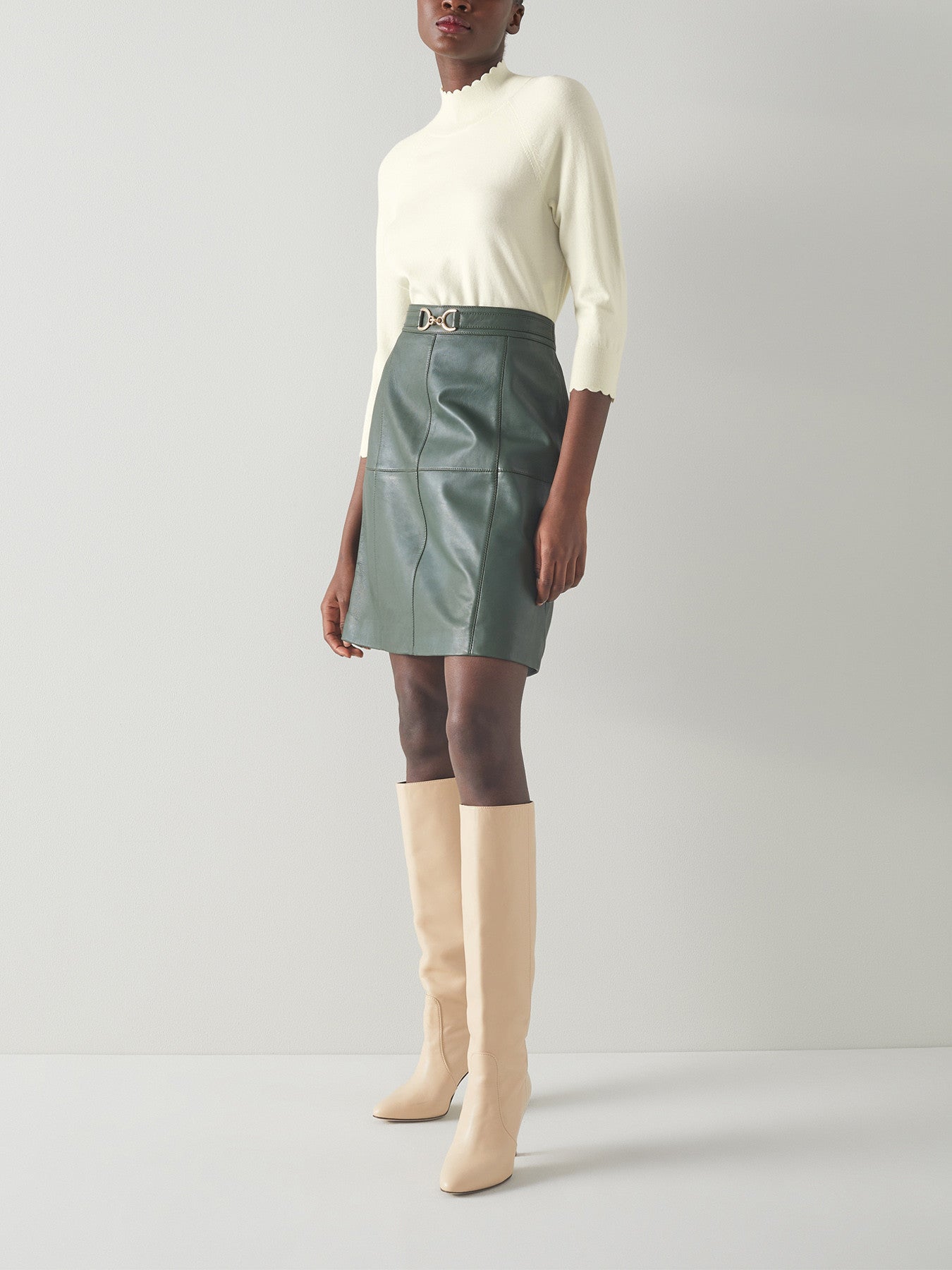 Betty Cream Merino Wool Scallop Edge Jumper