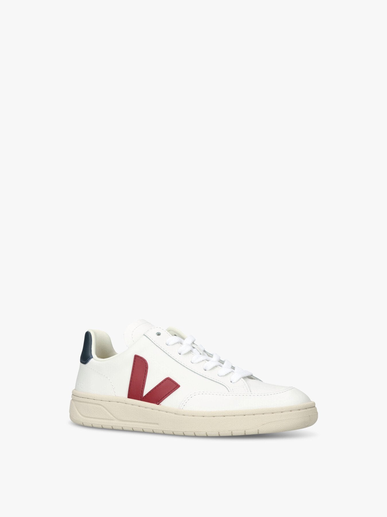 V-12 WHT MARSALA NAUTICO