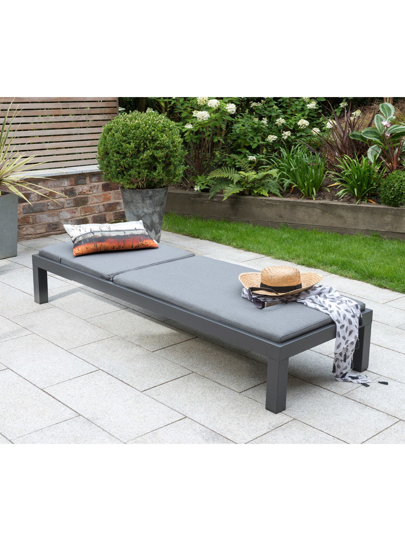 Elba Sun Lounger