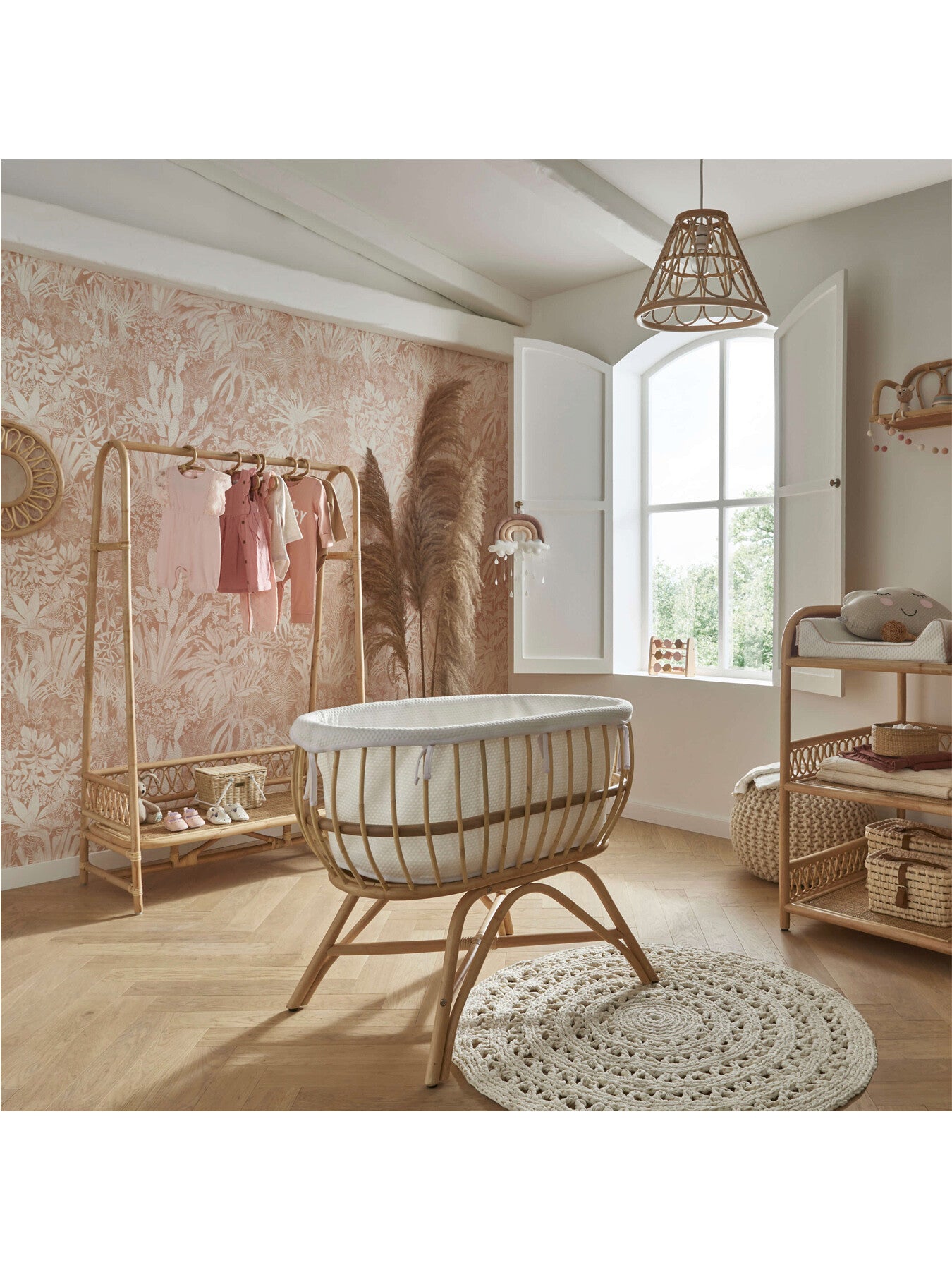 Aria Crib Natural