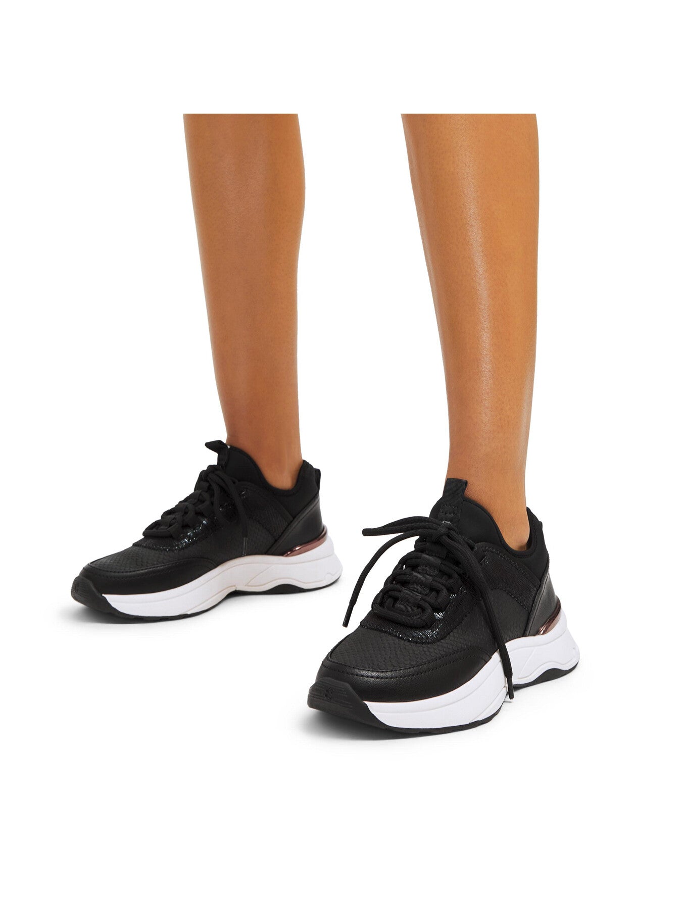 SWIFT RUNNER