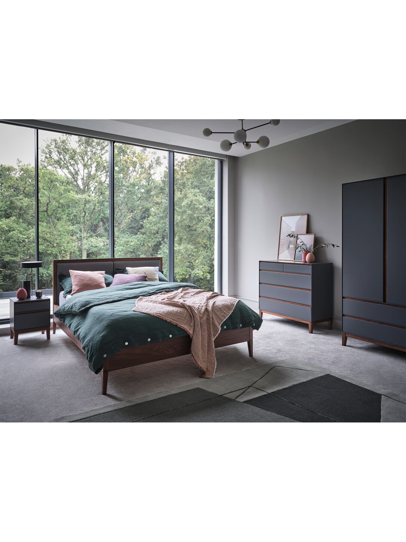 Lars 5 Drawer Dresser Wide Grey/Walnut