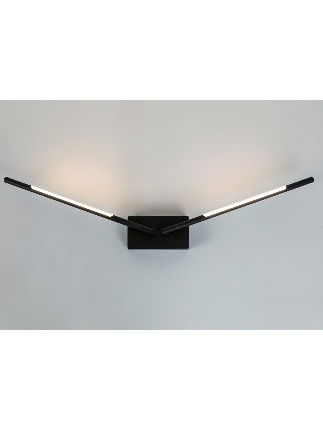Saber LED Wall Light