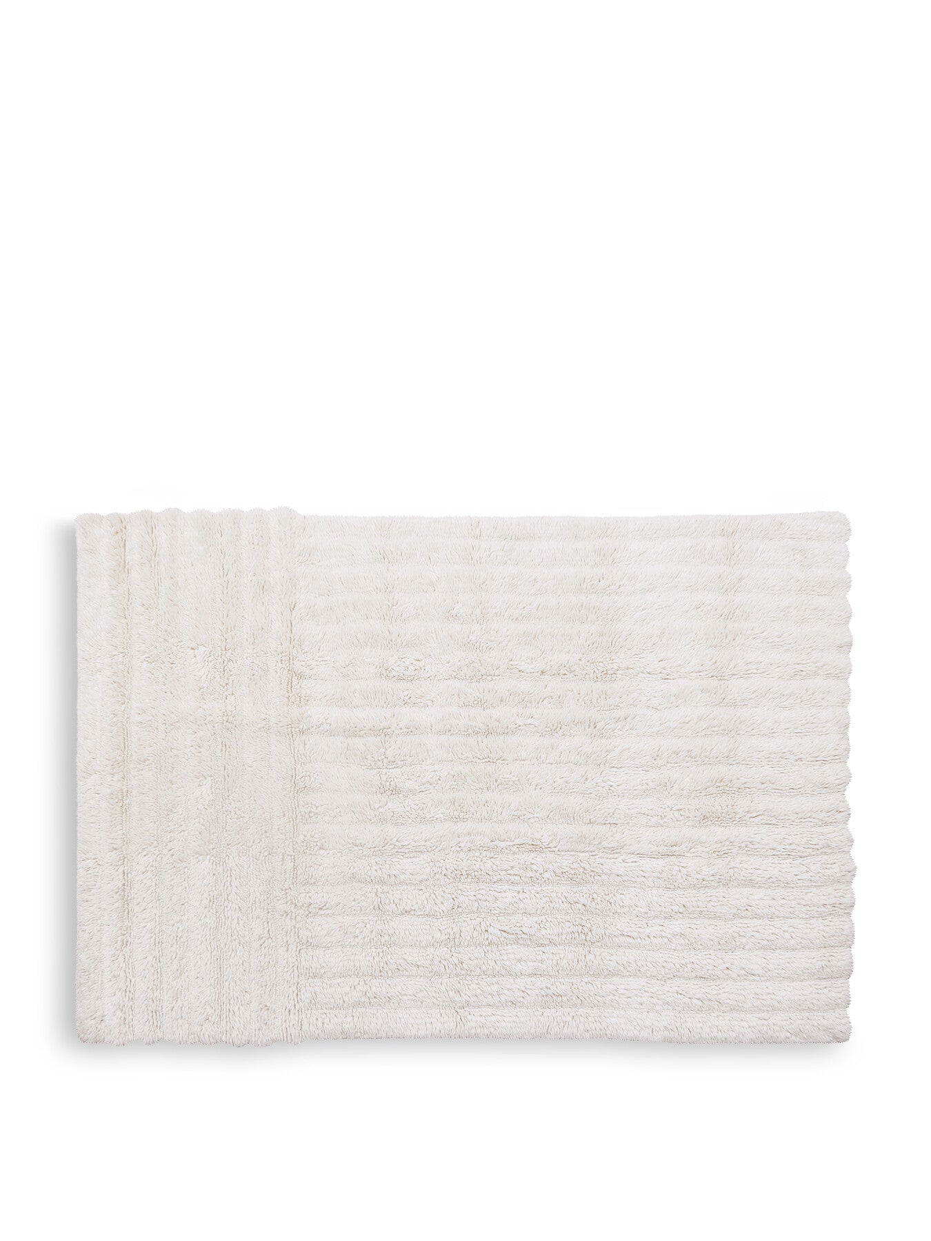 Tundra sheep rug 250x340cm